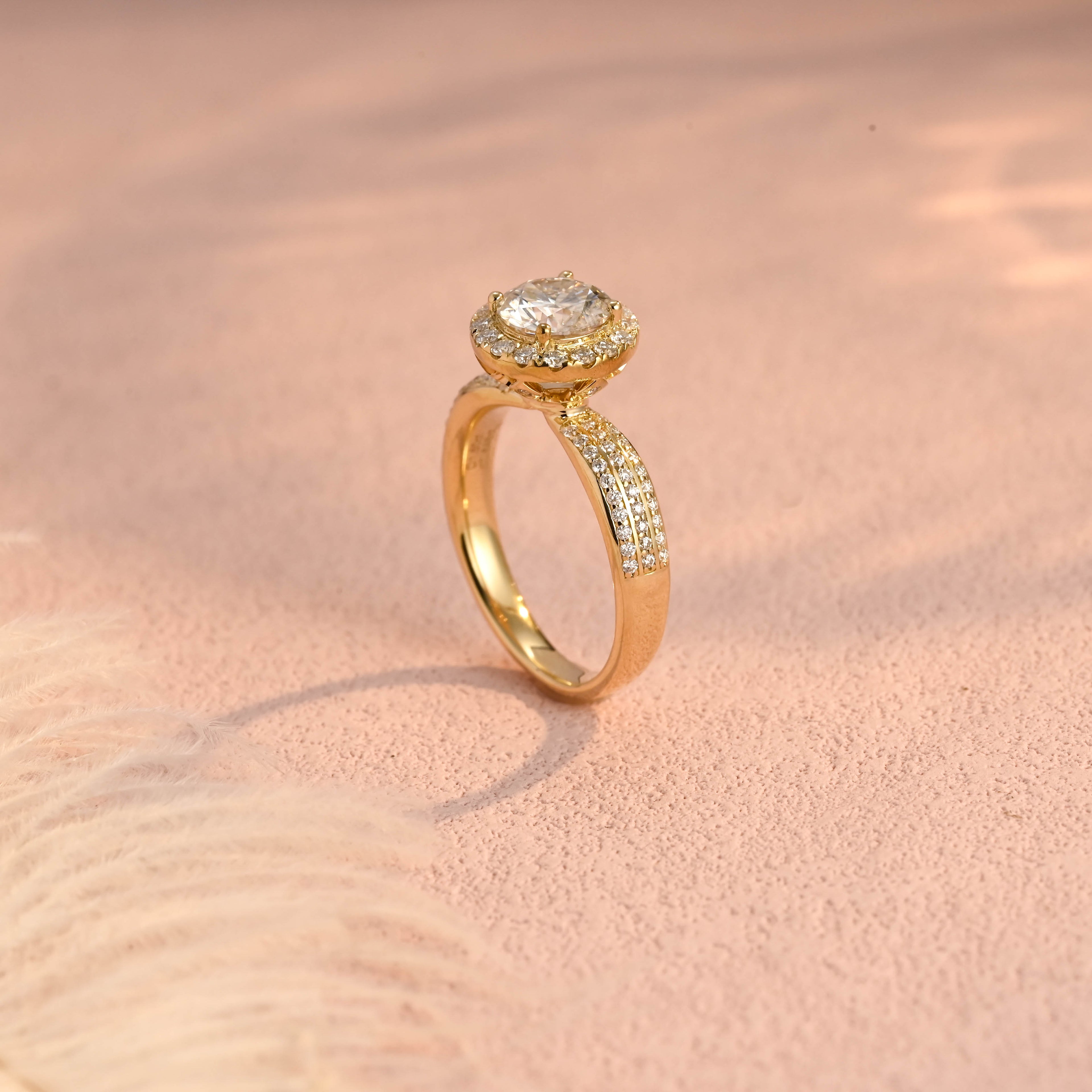 IGI Certified 1-5 Carat Round Brilliant Lab Grown Diamond Ring | D VS1 Ideal Cut | 14K 18K Gold & Platinum