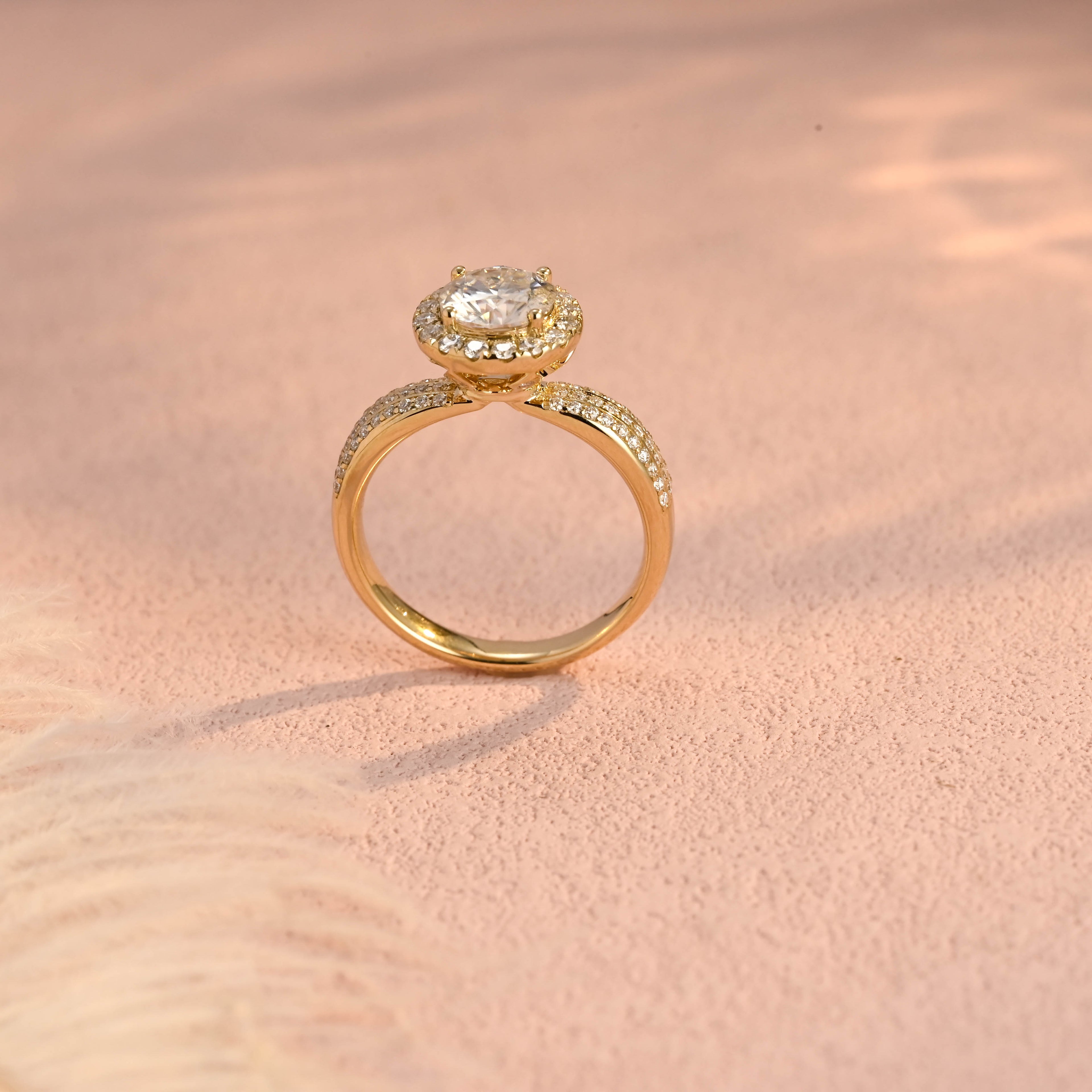 IGI Certified 1-5 Carat Round Brilliant Lab Grown Diamond Ring | D VS1 Ideal Cut | 14K 18K Gold & Platinum