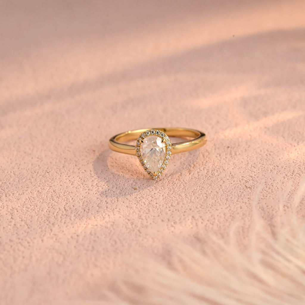 IGI Certified 1-5 Carat Pear Shaped Lab Grown Diamond Ring | D VS1 EX | 14K 18K Gold & Platinum