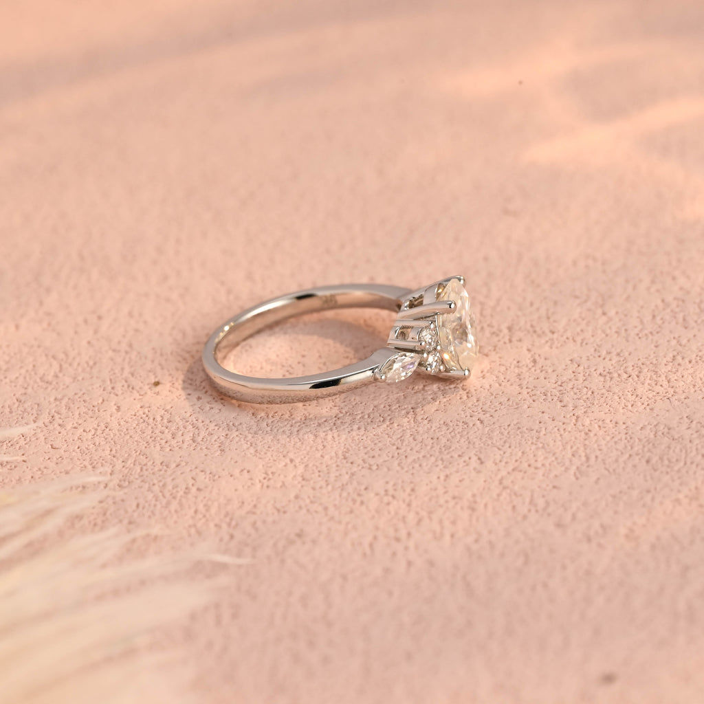 IGI Certified 1-5 Carat Oval Cut Lab Grown Diamond Ring | D VS1 EX | 14K 18K Gold & Platinum