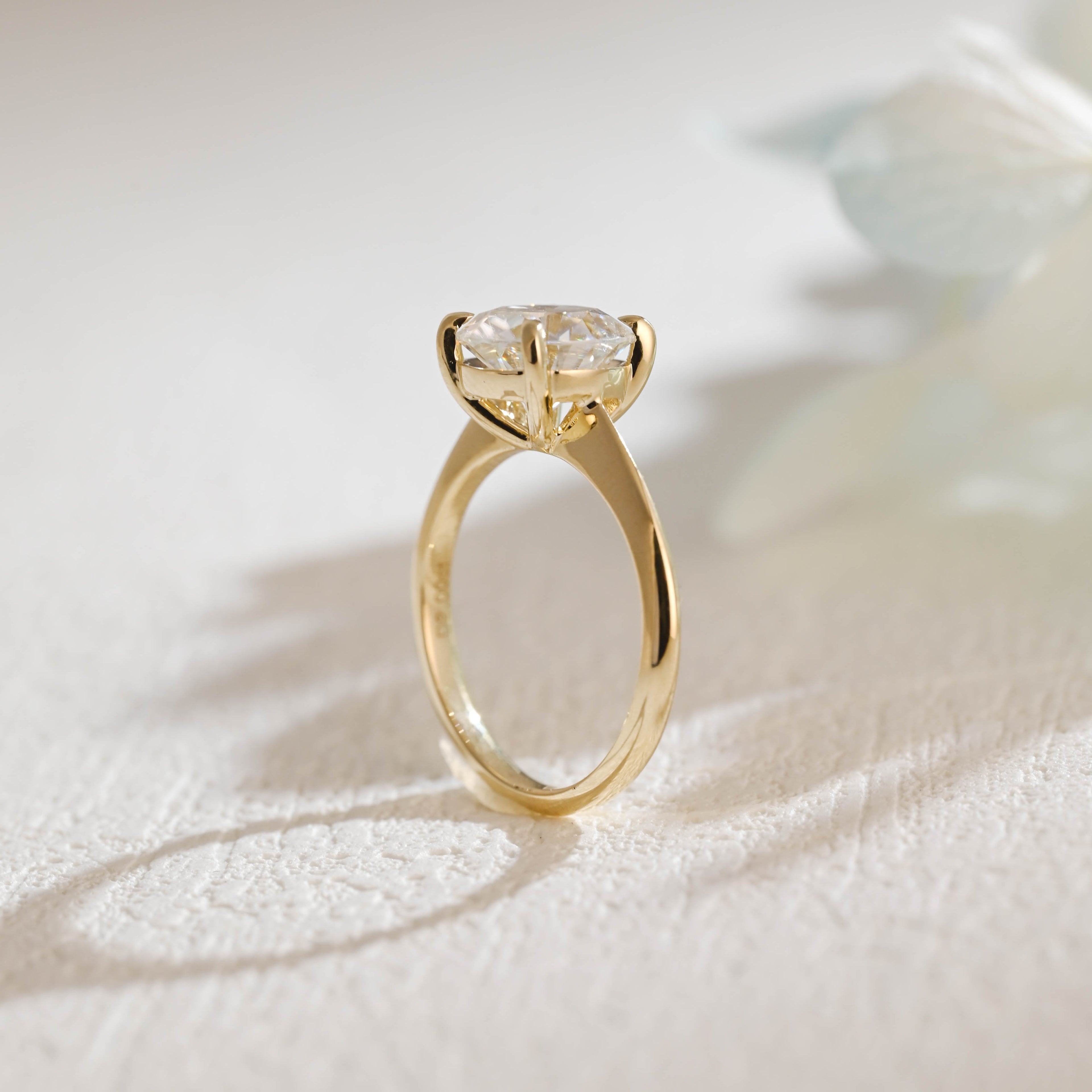 IGI Certified 1-5 Carat Round Brilliant Lab Grown Diamond Ring | D VS1 Ideal Cut | 14K 18K Gold