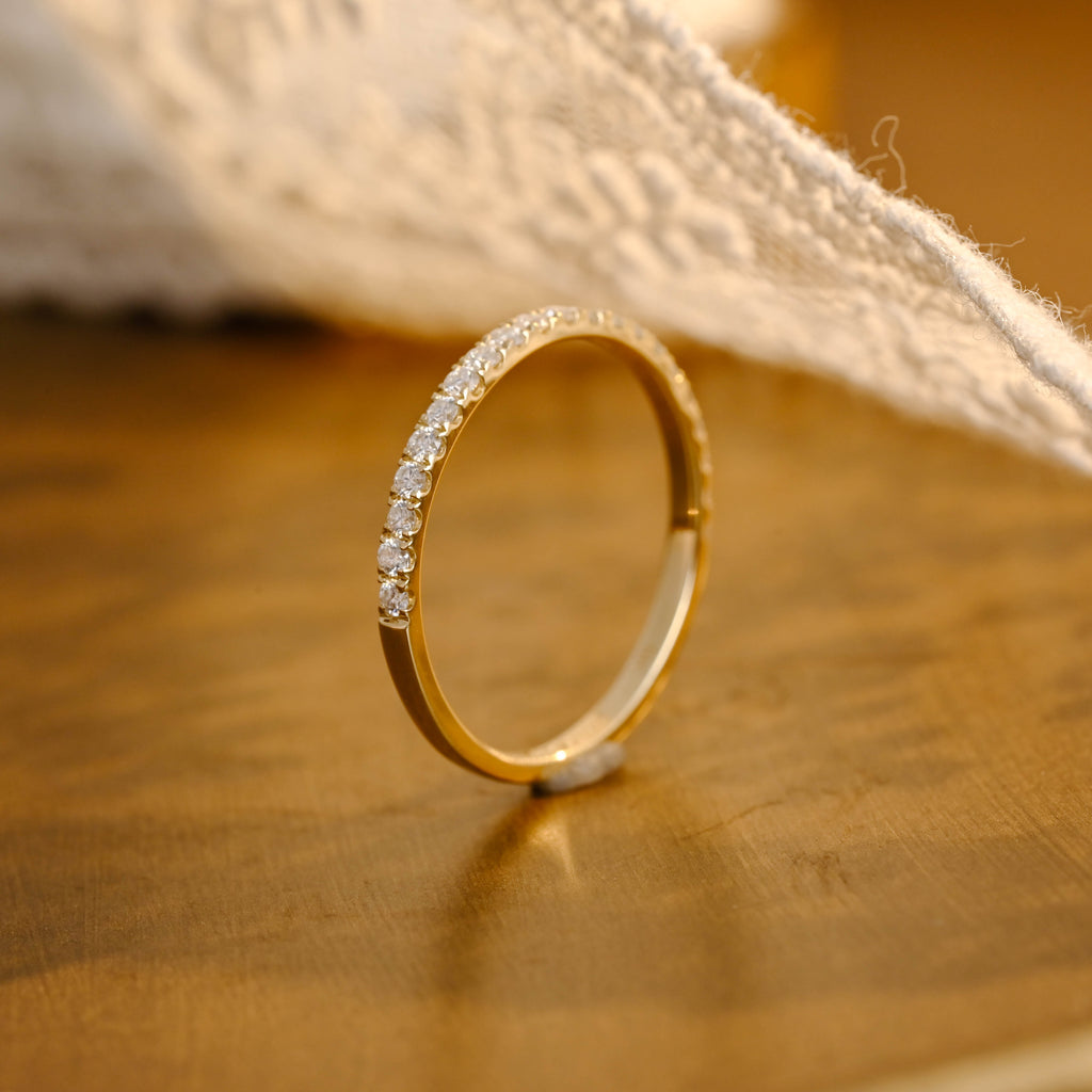 Premium Round Brilliant Lab Grown Diamond Half-Eternity Band | D-E VVS-VS | 14K 18K Gold & Platinum