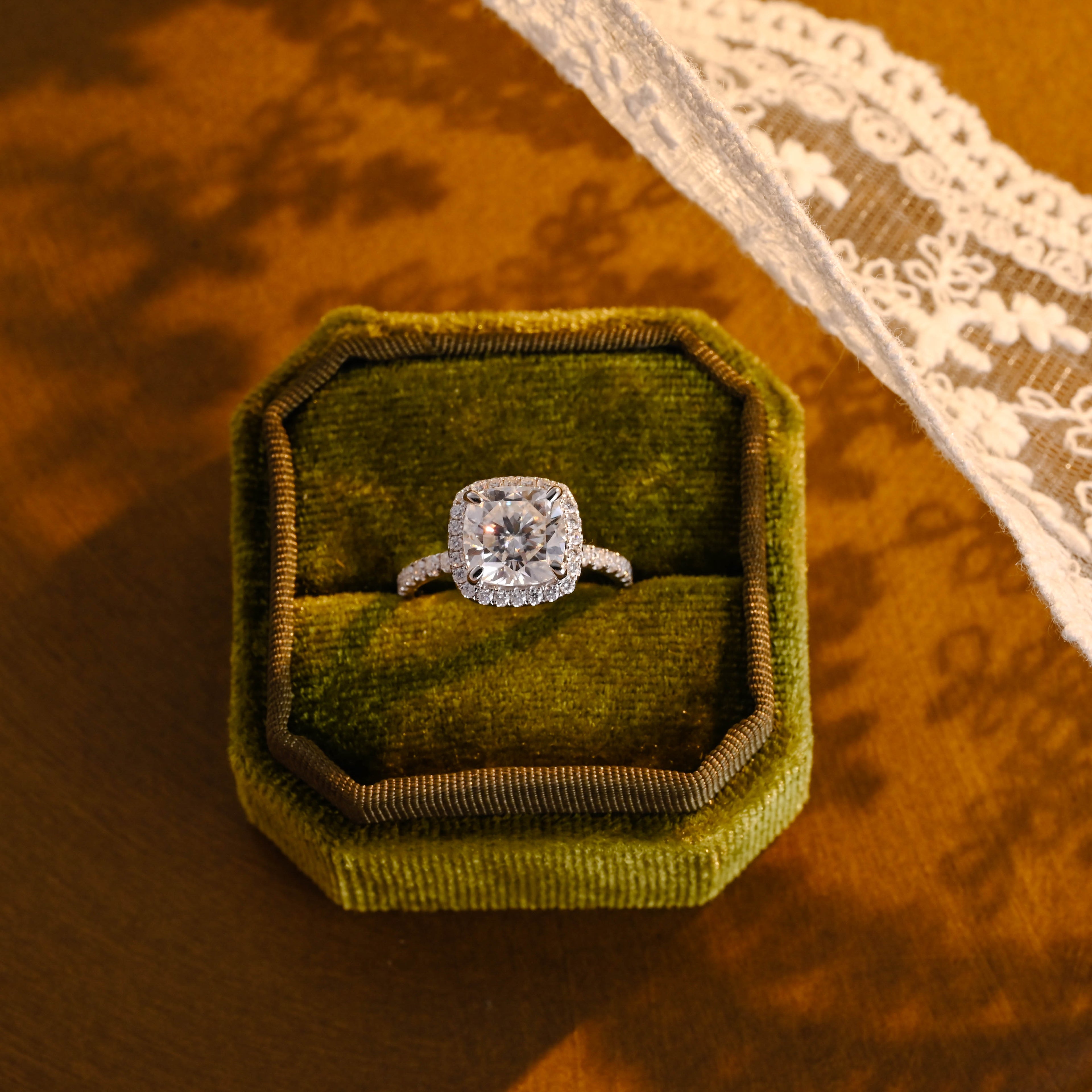 IGI Certified 1-3 Carat Cushion Cut Lab Grown Diamond Ring | D VS1 EX | 14K 18K Gold& Platinum