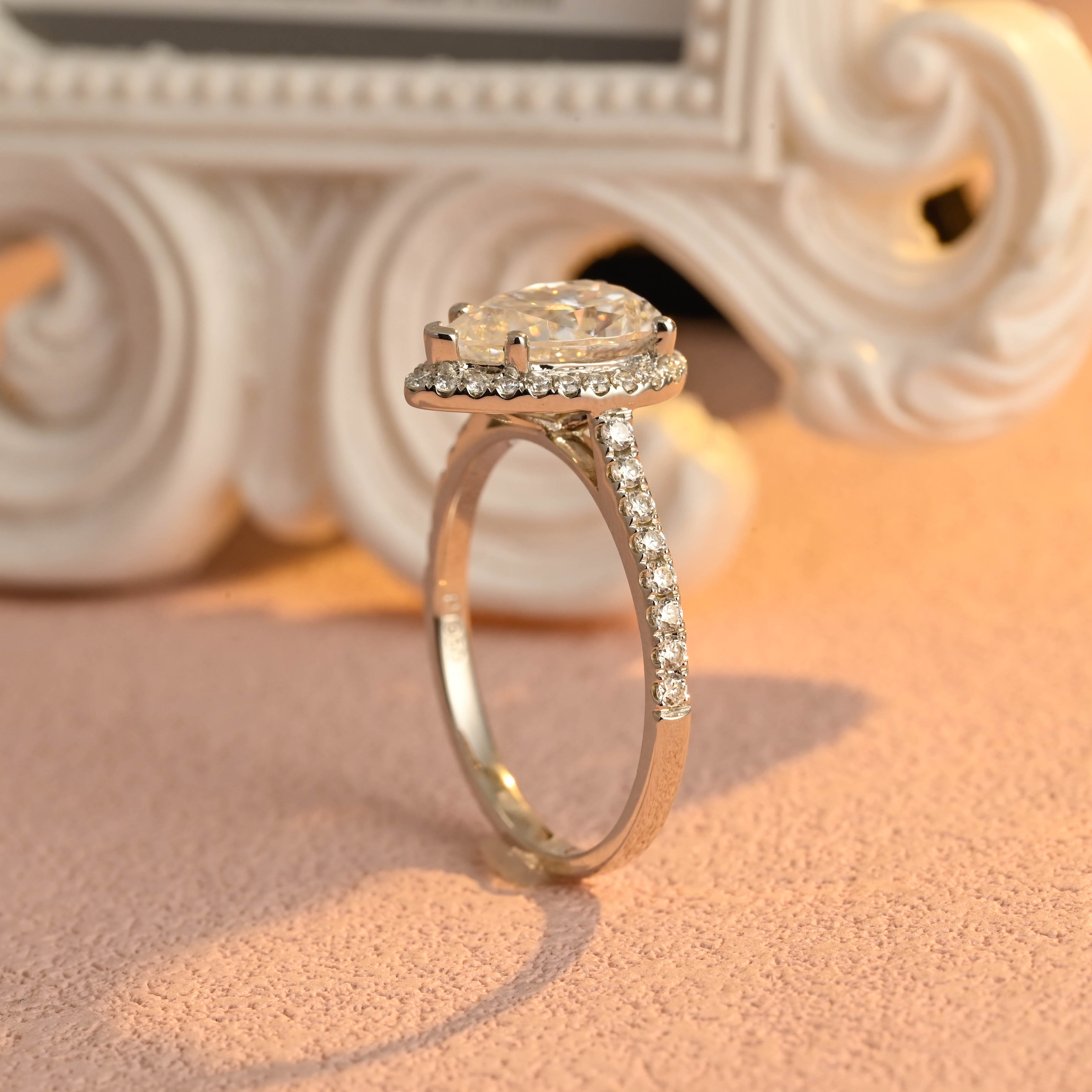IGI Certified 1-5 Carat Pear Shaped Lab Grown Diamond Ring | D VS1 EX | 14K 18K Gold & Platinum