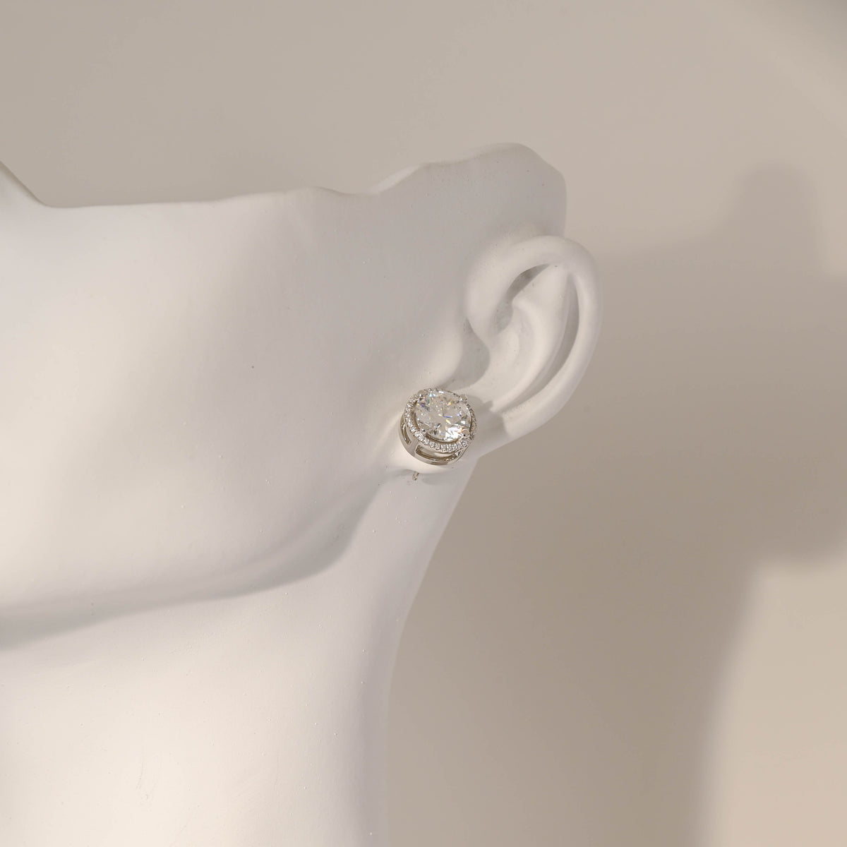 IGI Certified Round Brilliant Lab Grown Diamond Classic Luxury Stud Earrings | D VS1 Ideal Cut | 0.5-3 CTW