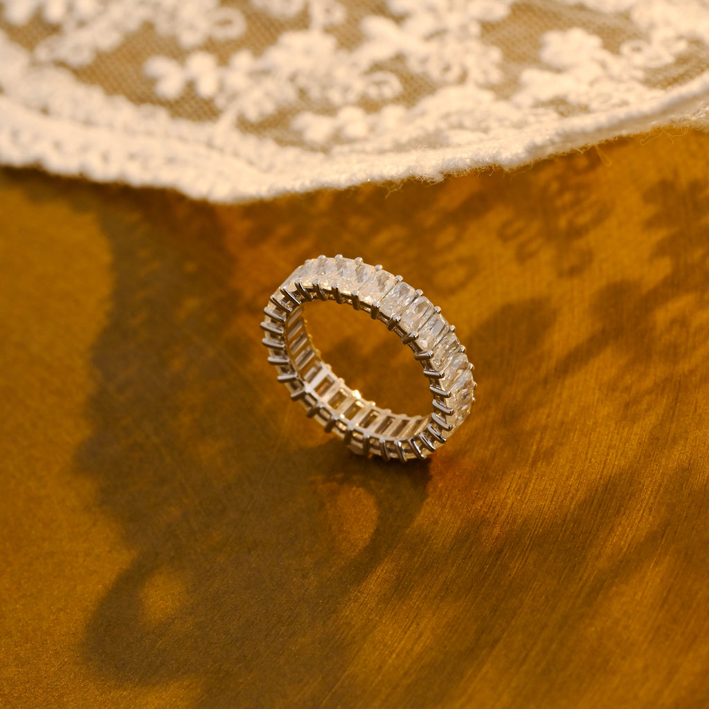 3.3 CTW Emerald & Radiant Cut Lab Grown Diamond Eternity Band | D-E VVS-VS | 14K 18K Platinum