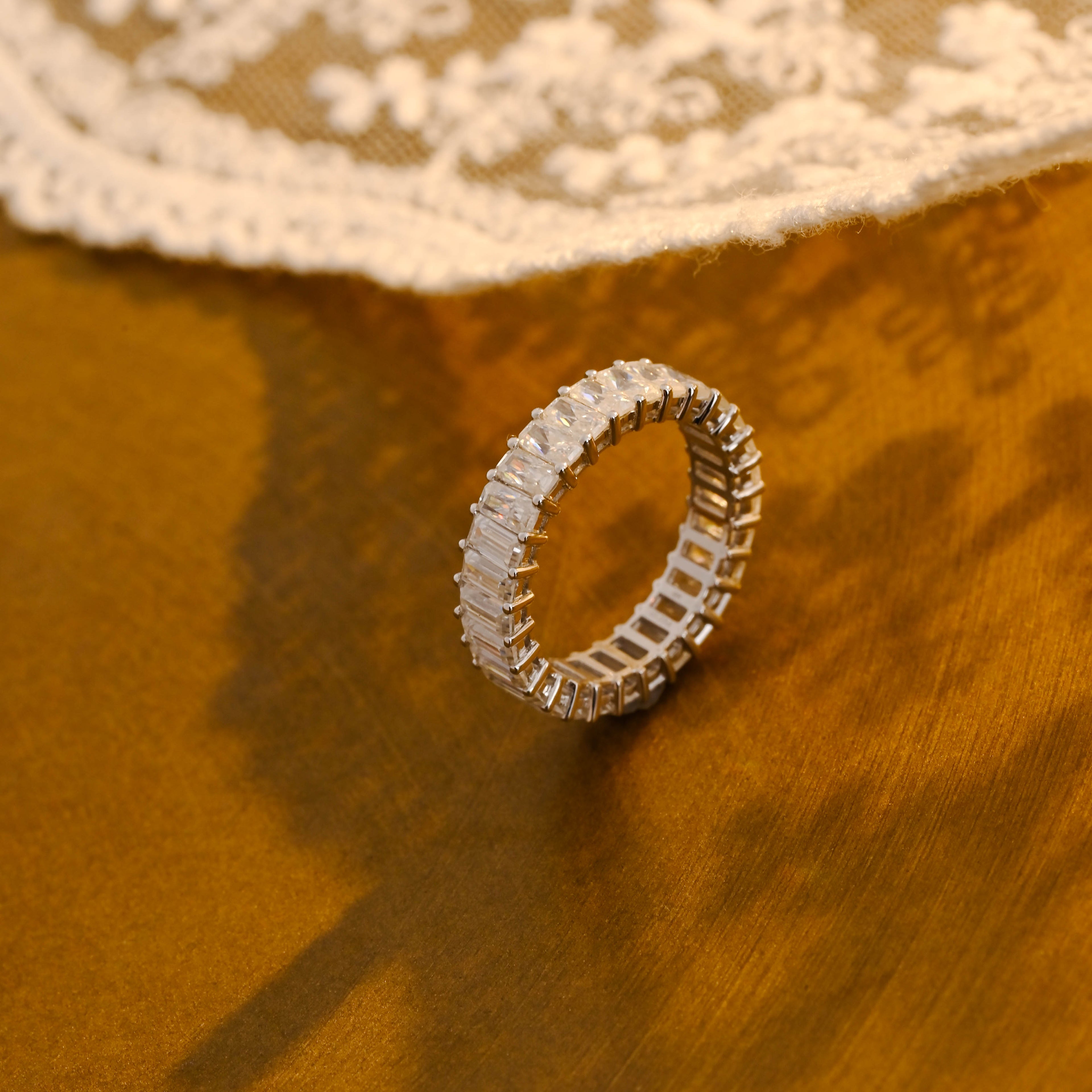 3.3 CTW Emerald & Radiant Cut Lab Grown Diamond Eternity Band | D-E VVS-VS | 14K 18K Platinum