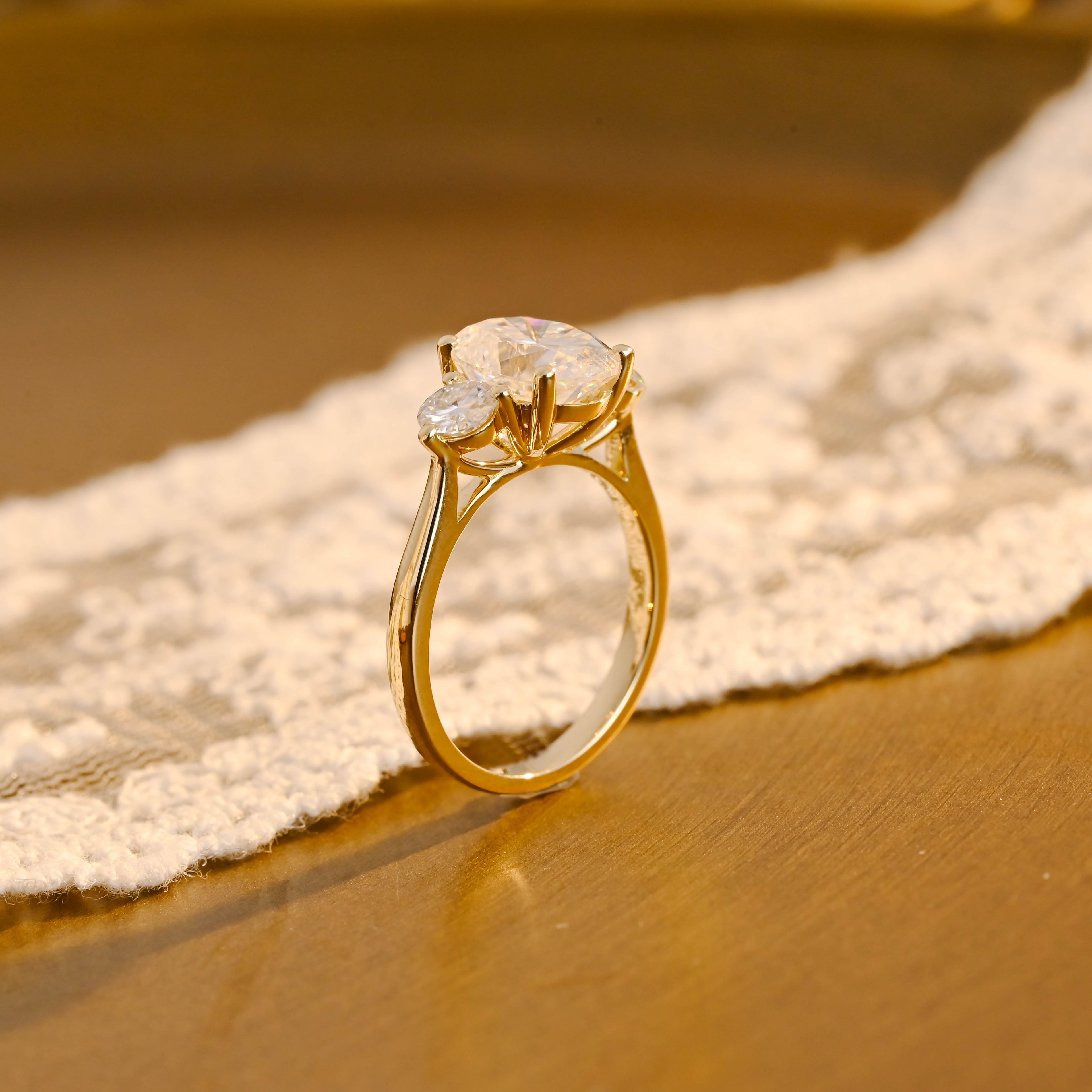 IGI Certified 1-5 Carat Oval Cut Lab Grown Diamond Ring | D VS1 EX | 14K 18K Gold & Platinum