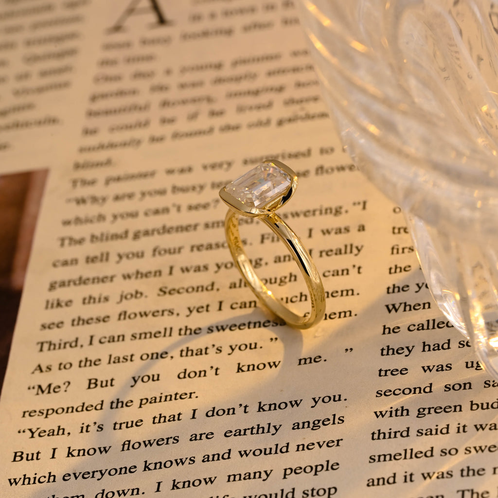 IGI Certified 1-5 Carat Emerald Cut Lab Grown Diamond Ring | D VS1 EX | 14K 18K Gold & Platinum