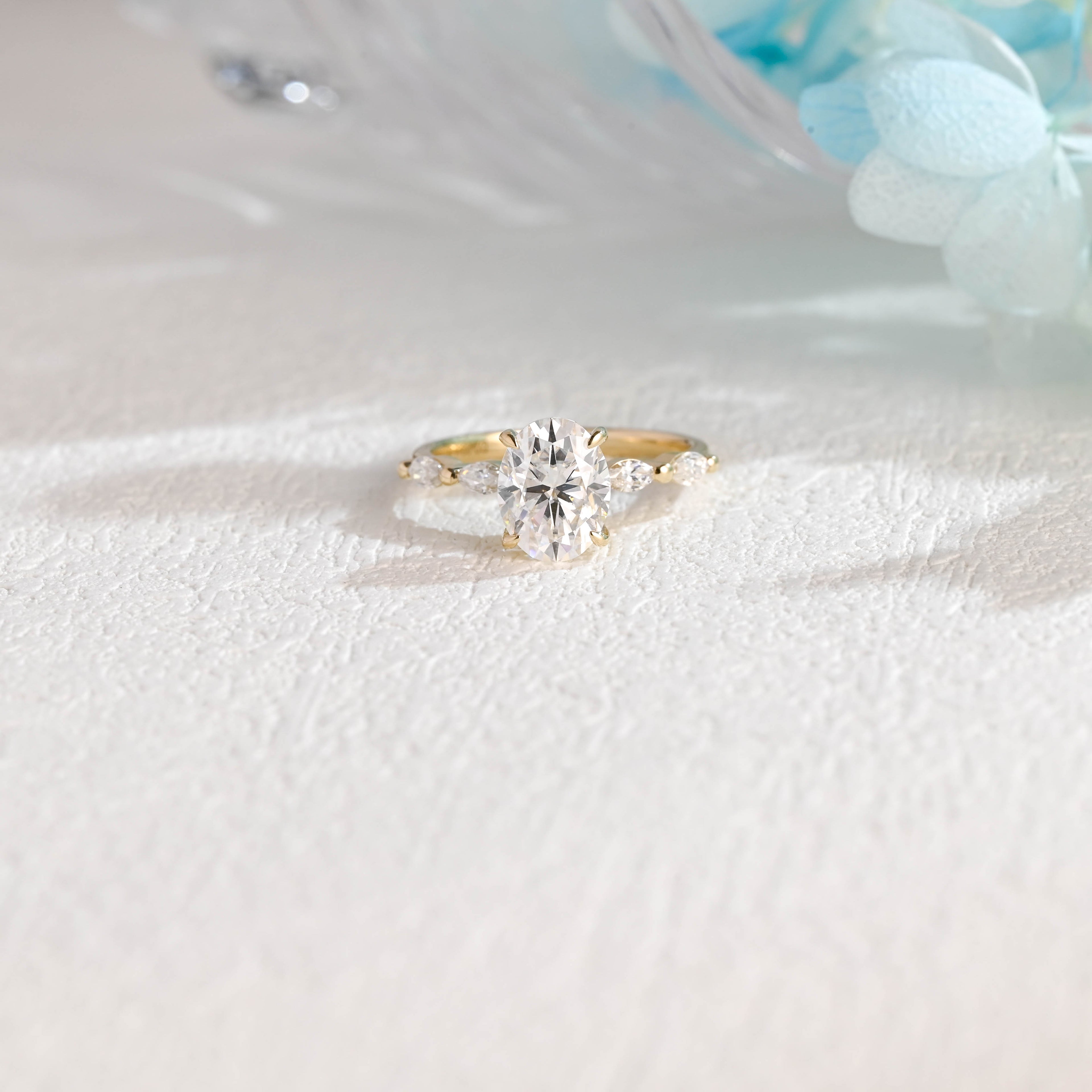 IGI Certified 1-5 Carat Oval Cut Lab Grown Diamond Ring | D VS1 EX | 14K 18K Gold & Platinum