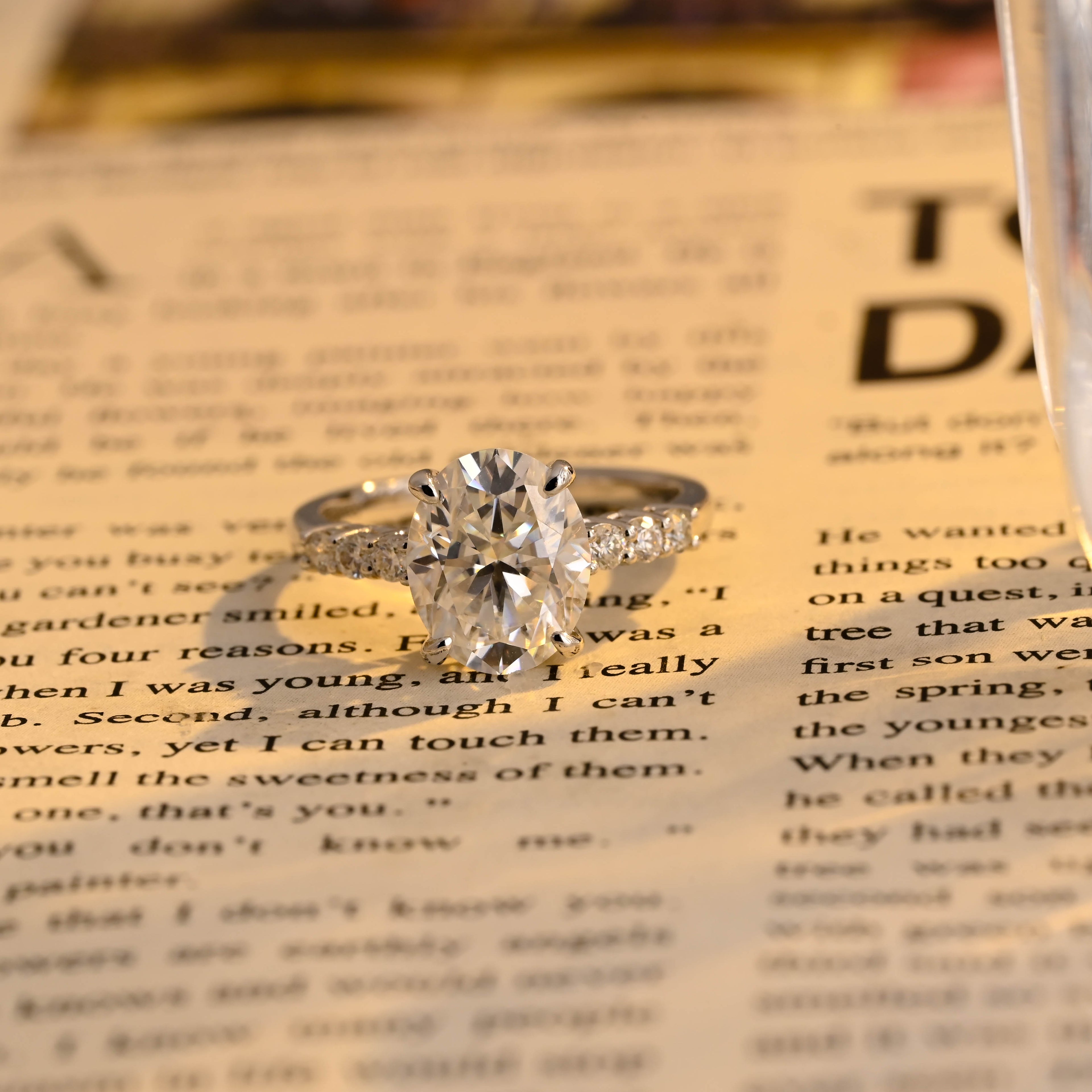 IGI Certified 1-5 Carat Oval Cut Lab Grown Diamond Ring | D VS1 EX | 14K 18K Gold & Platinum