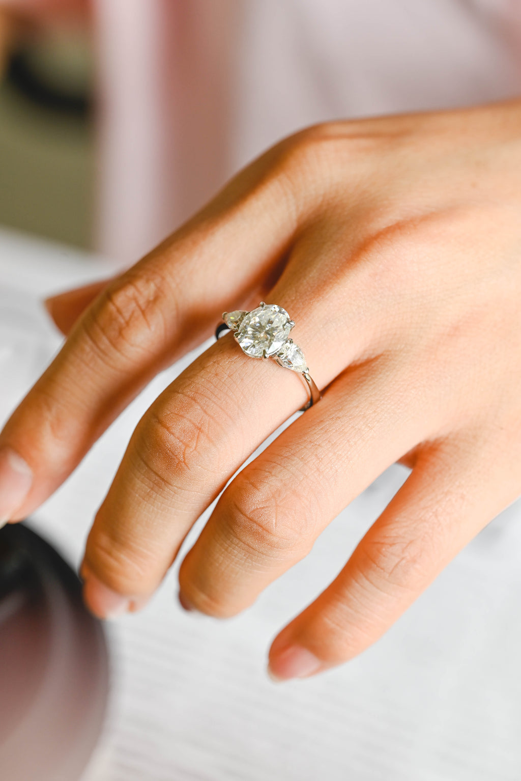 IGI Certified 1-5 Carat Oval Cut Lab Grown Diamond Ring | D VS1 EX | 14K 18K Gold & Platinum