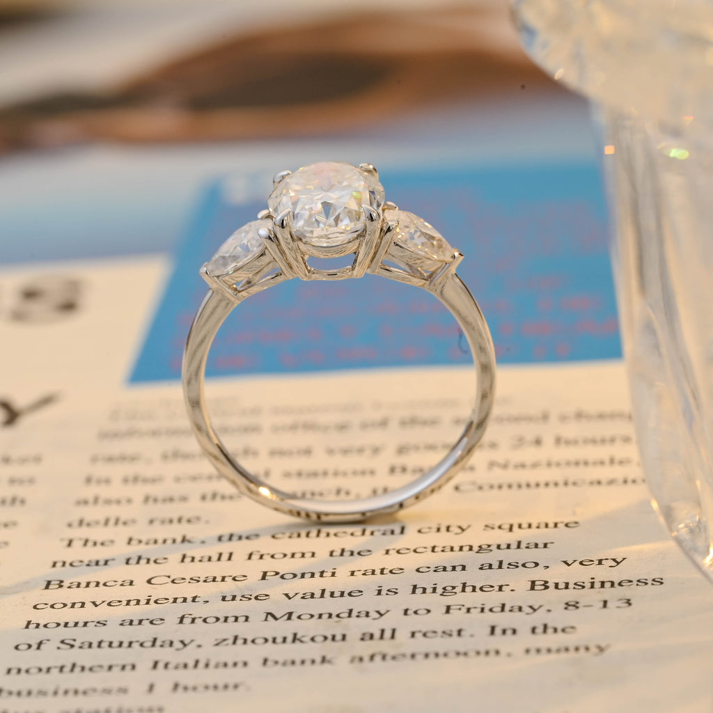 IGI Certified 1-5 Carat Oval Cut Lab Grown Diamond Ring | D VS1 EX | 14K 18K Gold & Platinum