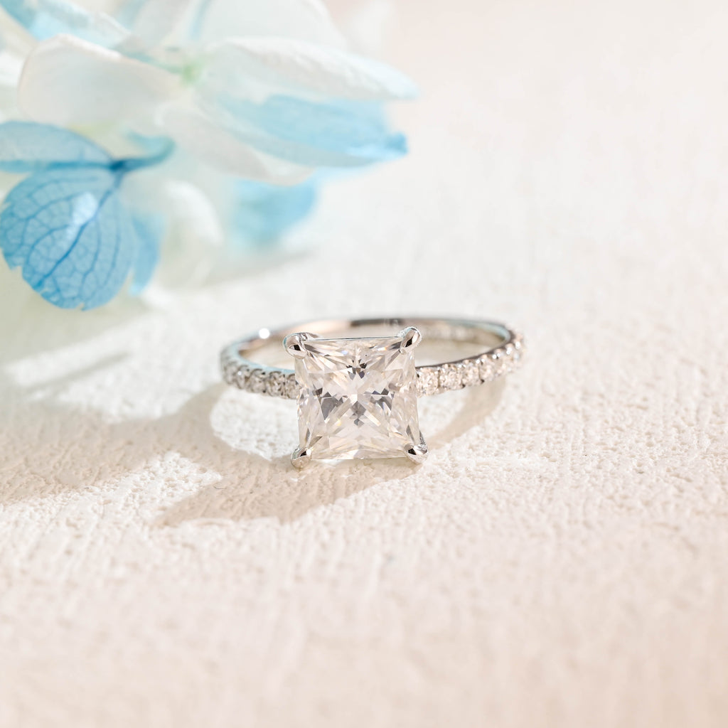 IGI Certified Princess Cut Lab Grown Diamond Ring - 1-5 CT D VS1 - 14K/18K Gold & Platinum