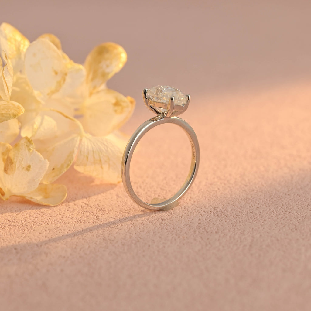 IGI Certified 1-5 Carat D Color VS1 Clarity Pear Cut Lab Grown Diamond Engagement Ring in 14K/18K Gold or Platinum