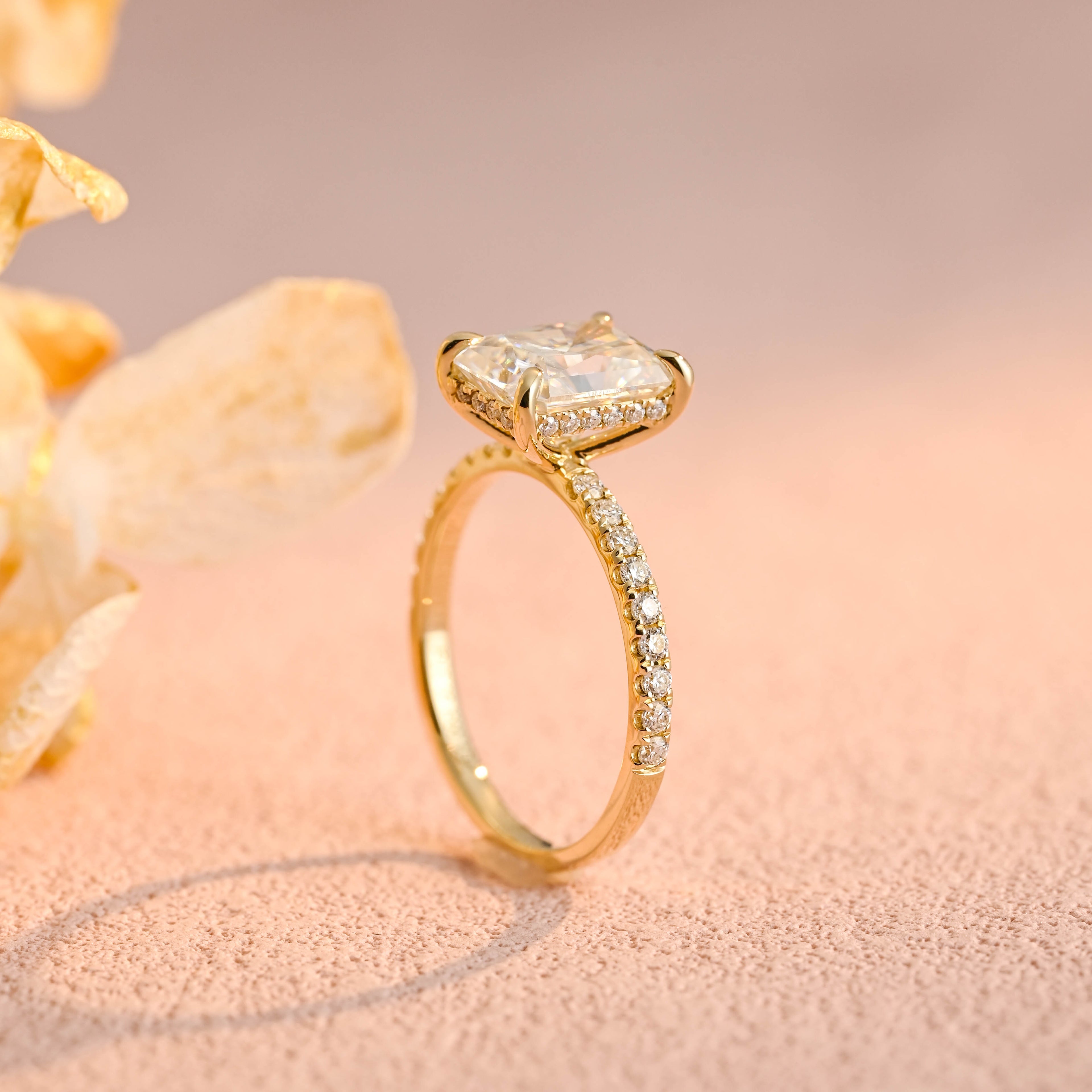 IGI Certified 1-5 Carat D Color VS1 Clarity Radiant Cut Lab Grown Diamond Engagement Ring in 14K/18K Gold or Platinum