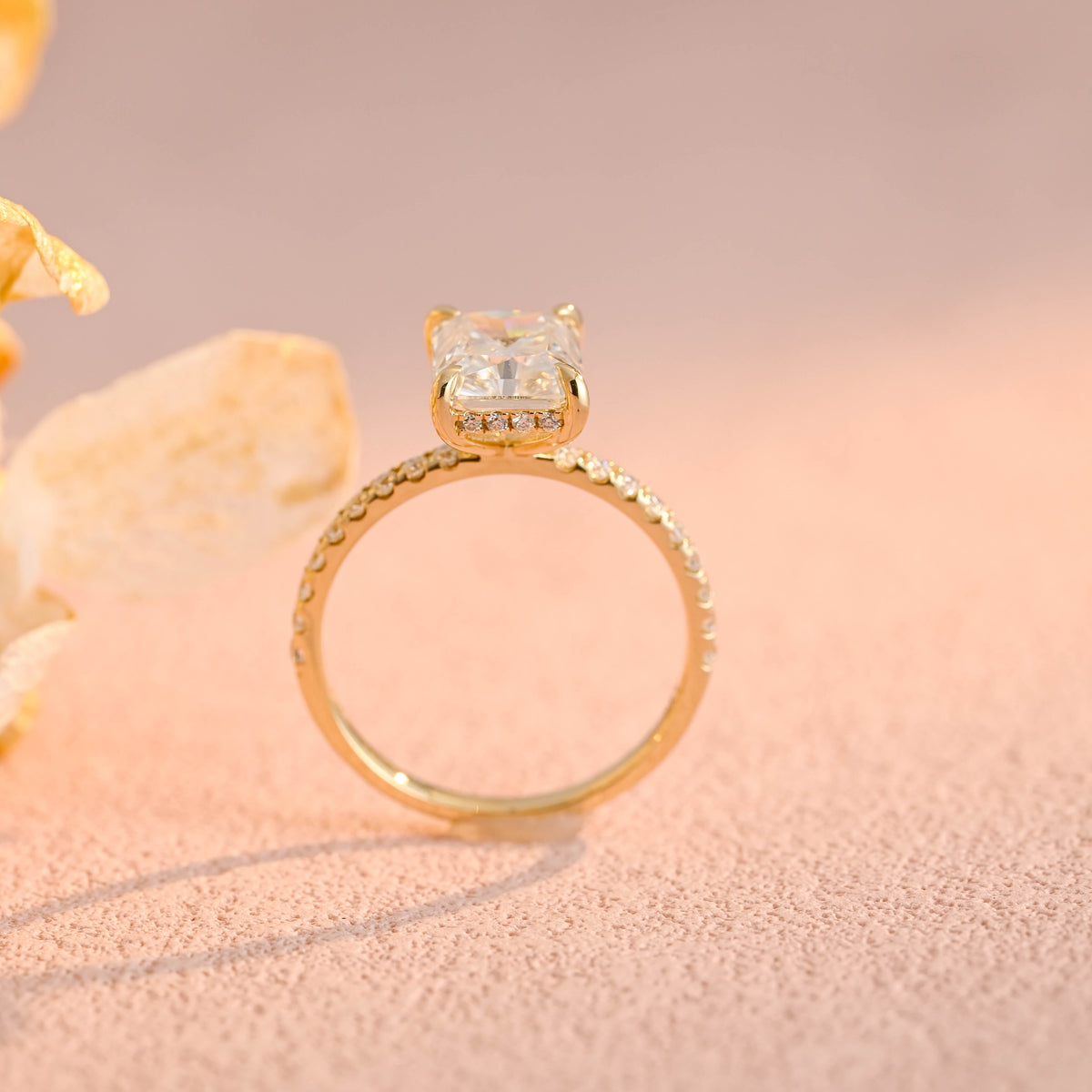 IGI Certified 1-5 Carat D Color VS1 Clarity Radiant Cut Lab Grown Diamond Engagement Ring in 14K/18K Gold or Platinum