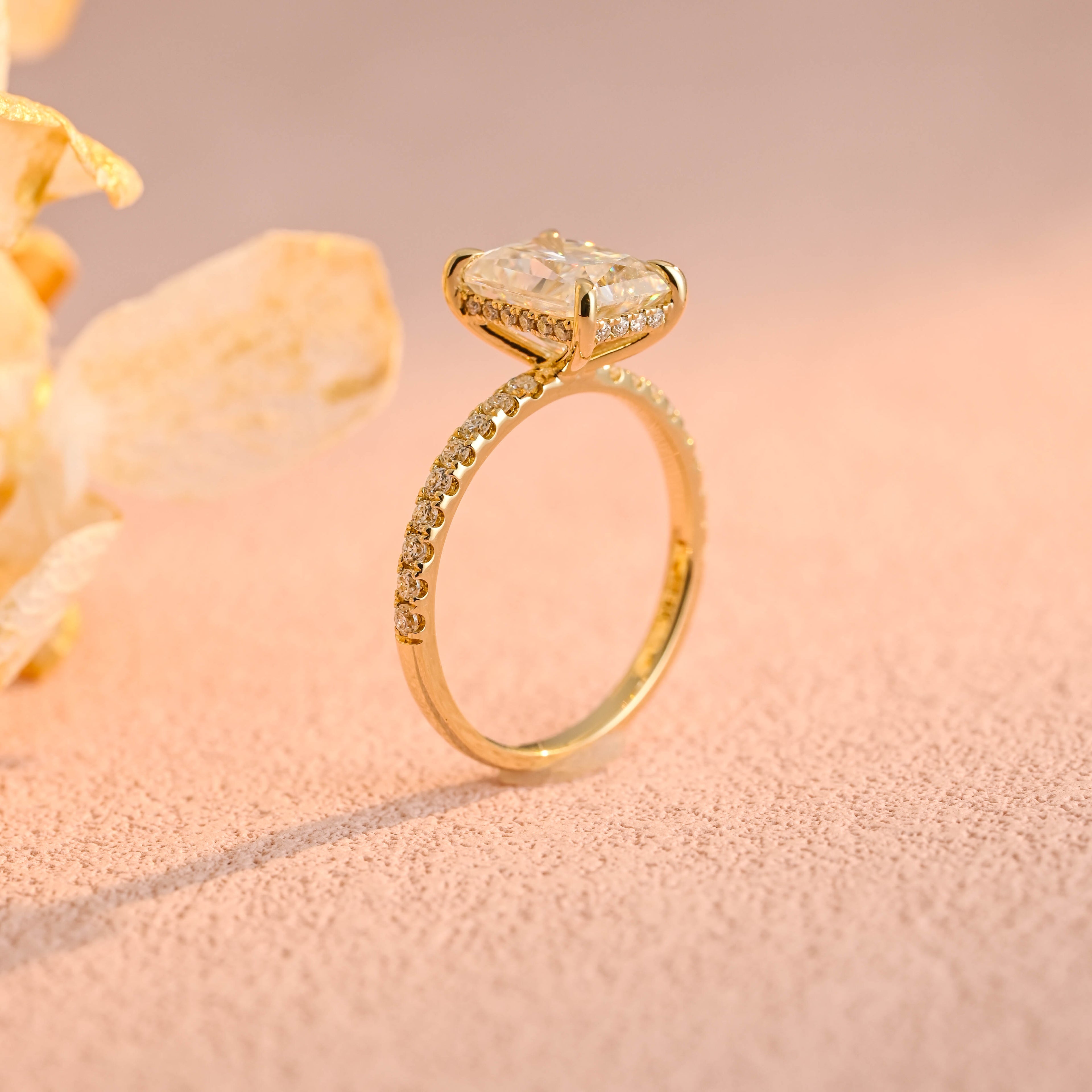 IGI Certified 1-5 Carat D Color VS1 Clarity Radiant Cut Lab Grown Diamond Engagement Ring in 14K/18K Gold or Platinum