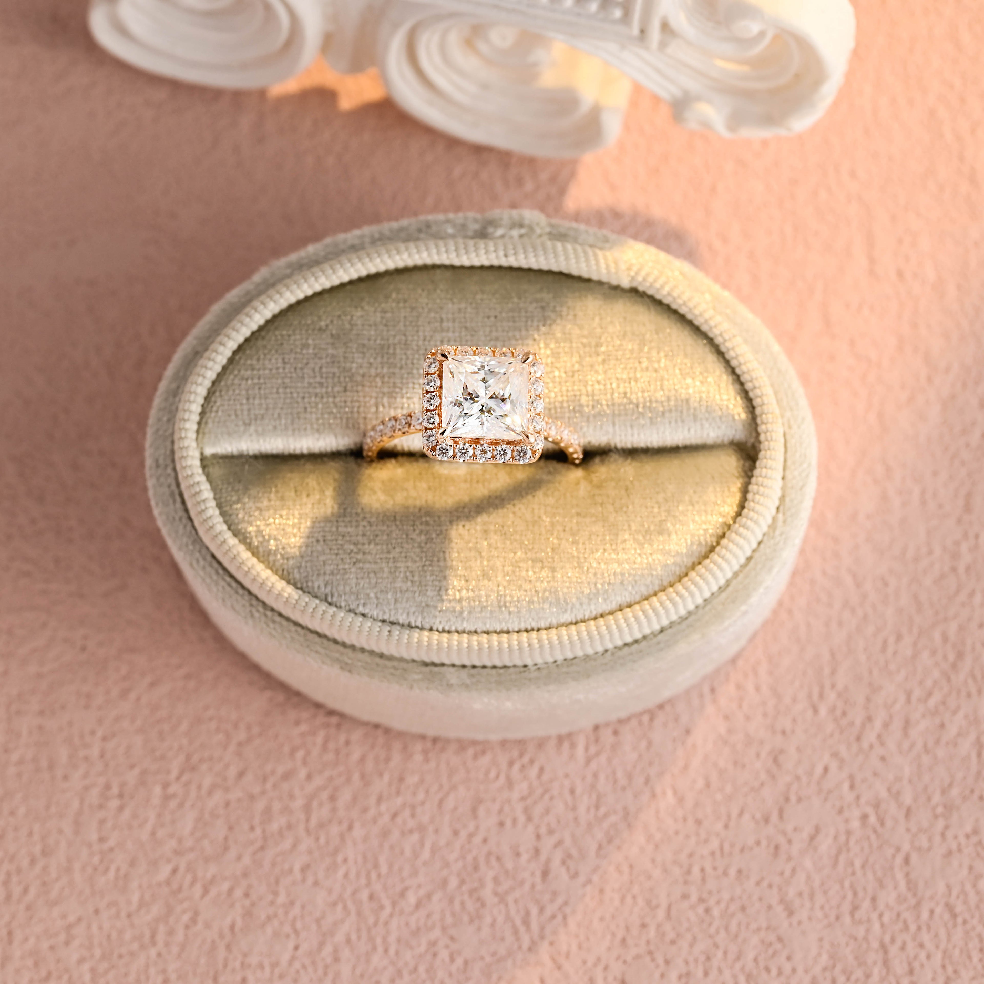IGI Certified Princess Cut Lab Grown Diamond Ring - 1-5 CT D VS1 - 14K/18K Gold & Platinum