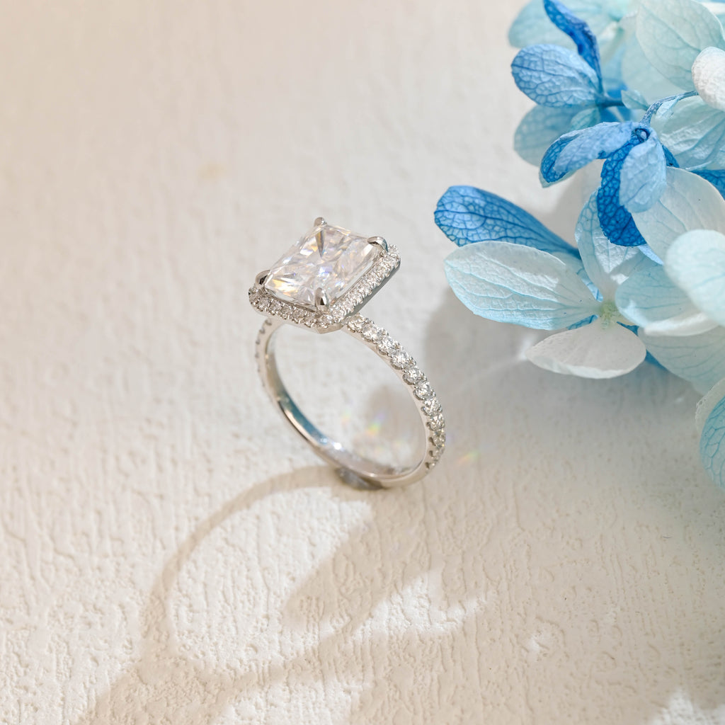 IGI Certified 1-5 Carat D Color VS1 Clarity Radiant Cut Lab Grown Diamond Engagement Ring in 14K/18K Gold or Platinum