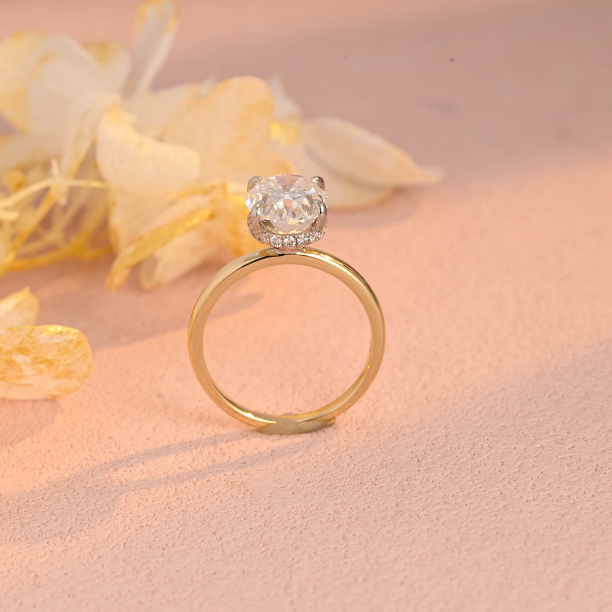 IGI Certified 1-5 Carat Oval Lab Grown Diamond Two-Tone Solitaire Ring | D VS1 EX | 14K 18K Gold & Platinum