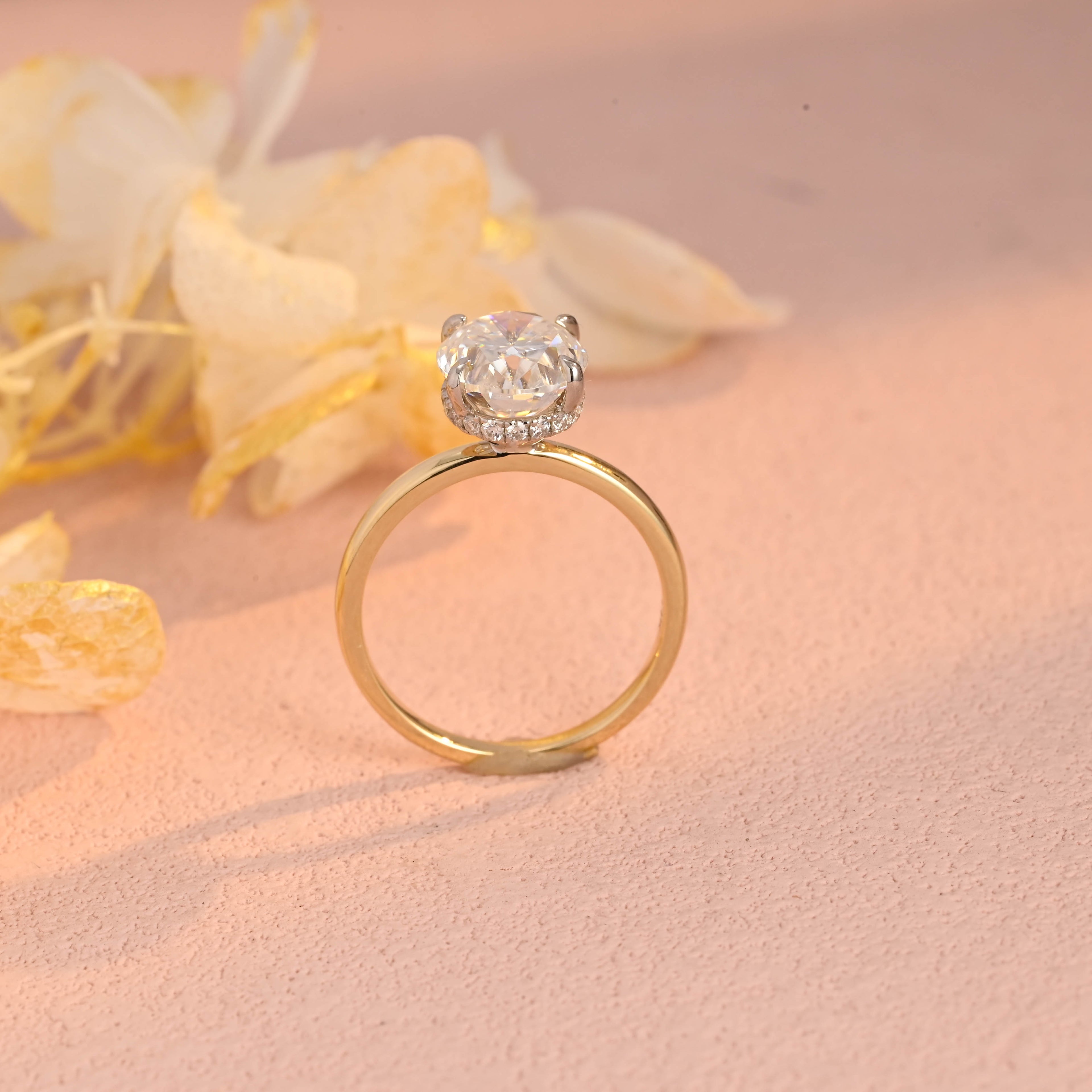 IGI Certified 1-5 Carat Oval Lab Grown Diamond Two-Tone Ring | D VS1 EX | 14K 18K Gold & Platinum