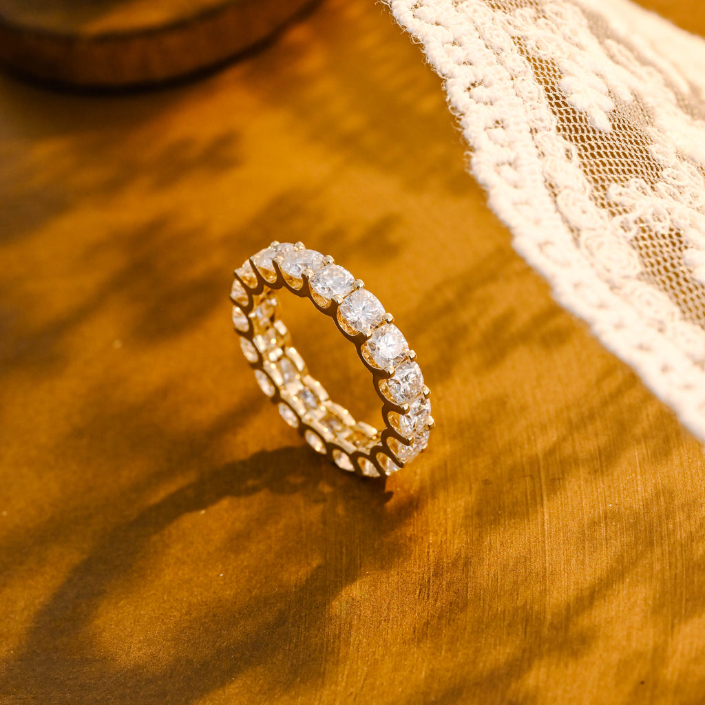 Ultra-Brilliant Round Lab Diamond Row Ring | D-E VVS-VS | 14K 18K Solid Gold