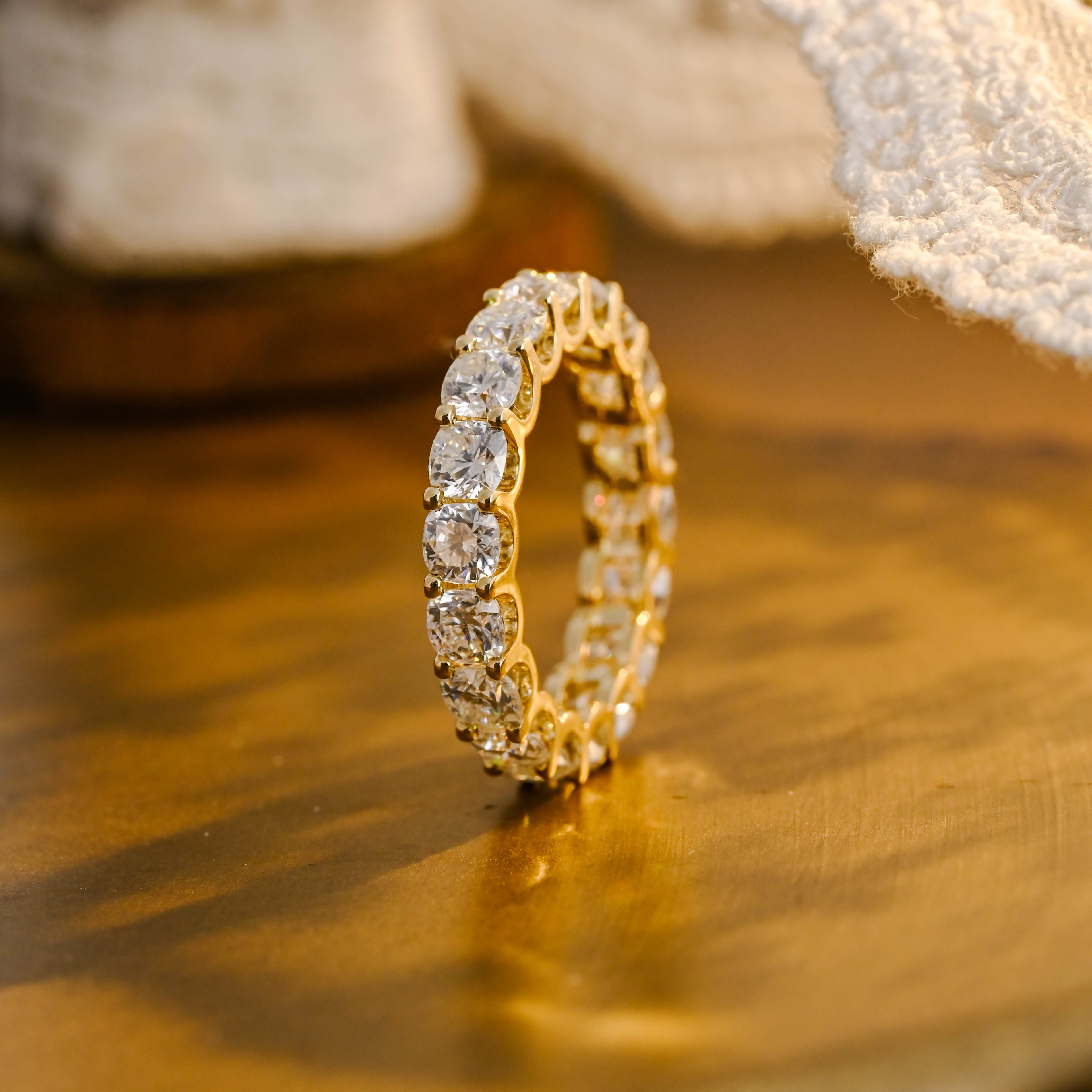 Ultra-Brilliant Round Lab Diamond Row Ring | D-E VVS-VS | 14K 18K Solid Gold