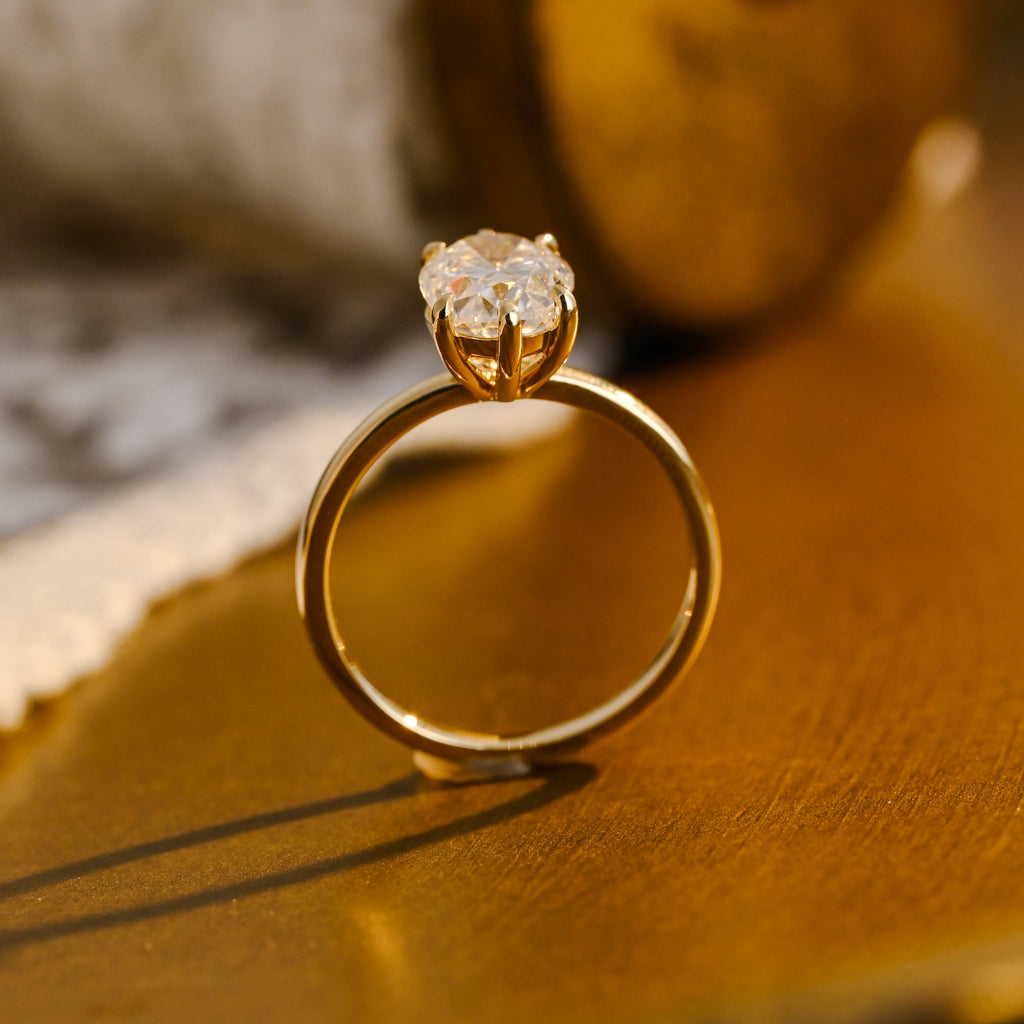 IGI Certified 1-5 Carat D Color VS1 Clarity Oval Cut Lab Grown Diamond Engagement Ring in 14K/18K Gold or Platinum