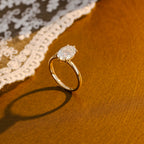IGI Certified 1-5 Carat D Color VS1 Clarity Oval Cut Lab Grown Diamond Engagement Ring in 14K/18K Gold or Platinum