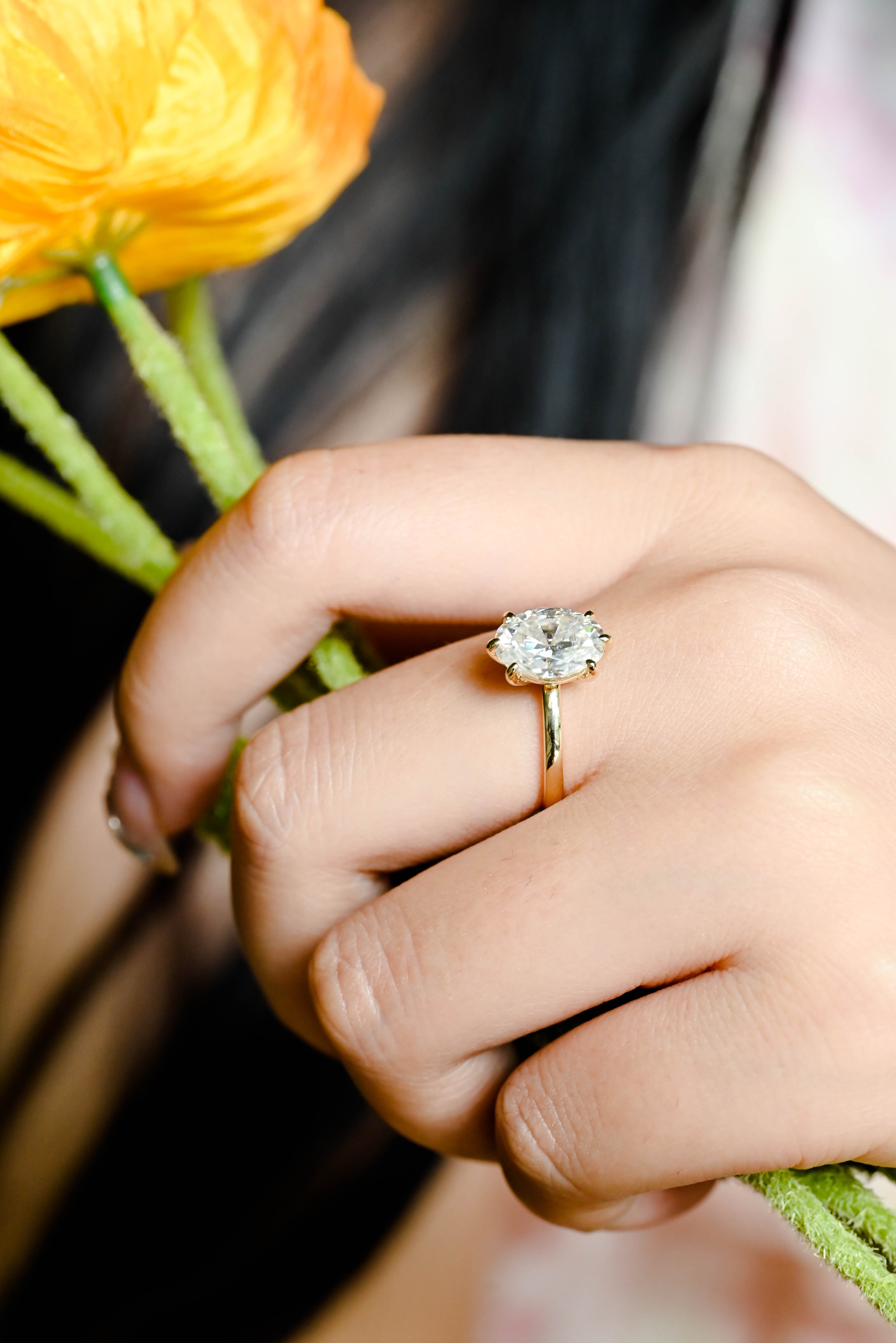 IGI Certified 1-5 Carat D Color VS1 Clarity Oval Cut Lab Grown Diamond Engagement Ring in 14K/18K Gold or Platinum