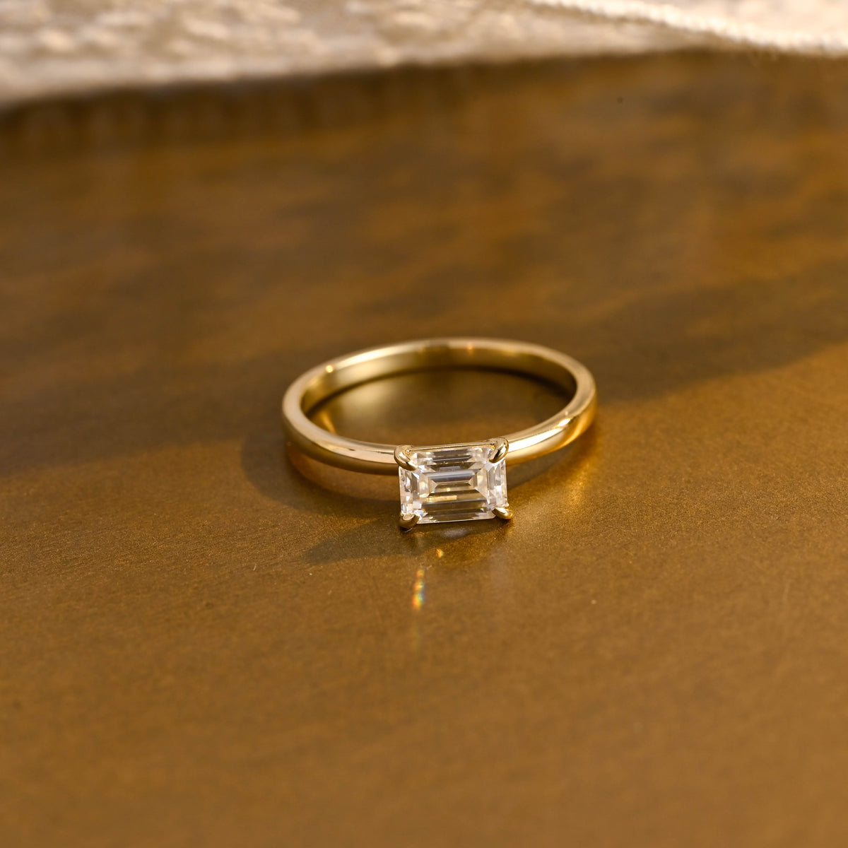 Premium IGI Certified 1-5 Carat Emerald Cut Lab Grown Diamond Ring | D VS1 EX | 14K 18K Gold & Platinum