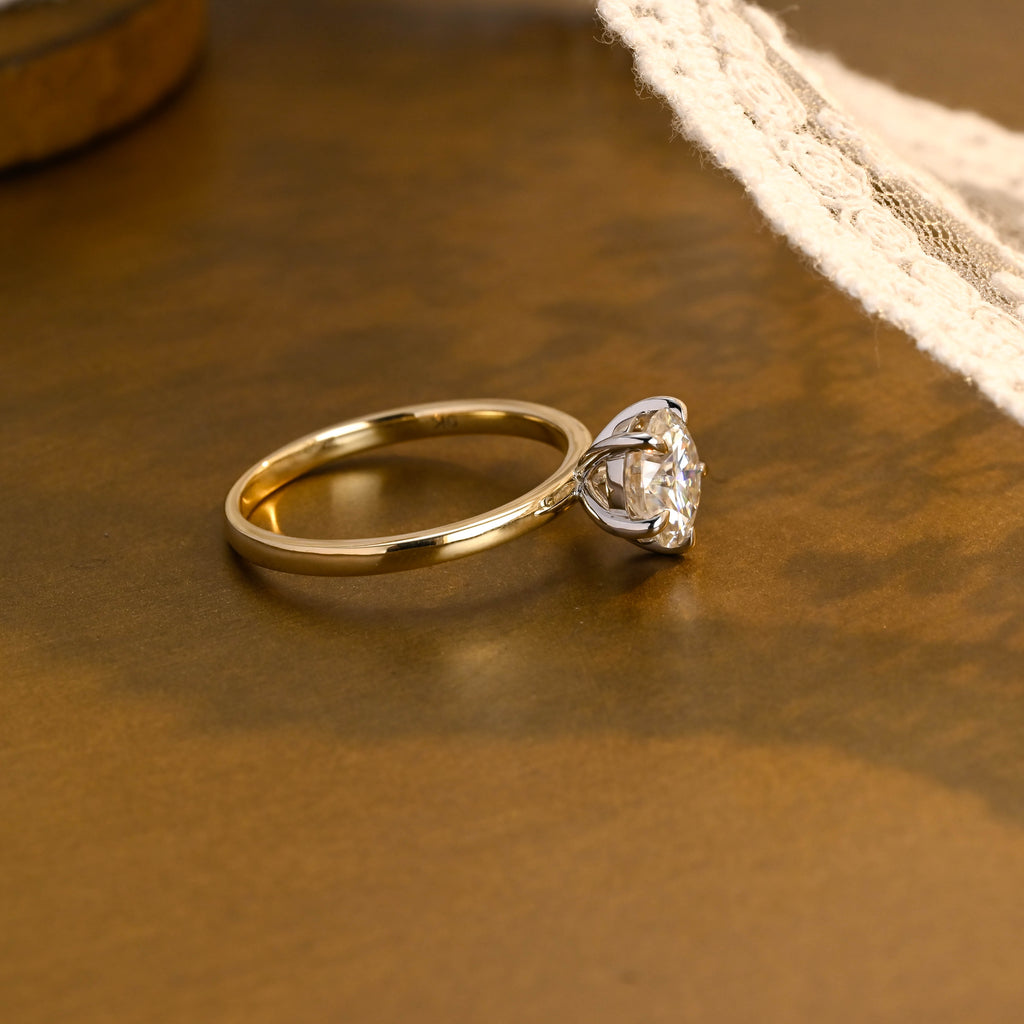 IGI Certified 1-5 Carat Round Brilliant Lab Grown Diamond Ring | D VS1 Ideal Cut | Two-Tone Gold