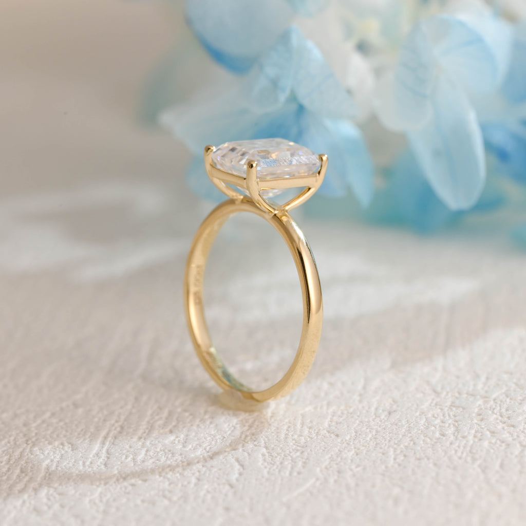 IGI Certified 1-5 Carat Emerald Cut Lab Grown Diamond Ring | D VS1 EX | 14K 18K Gold