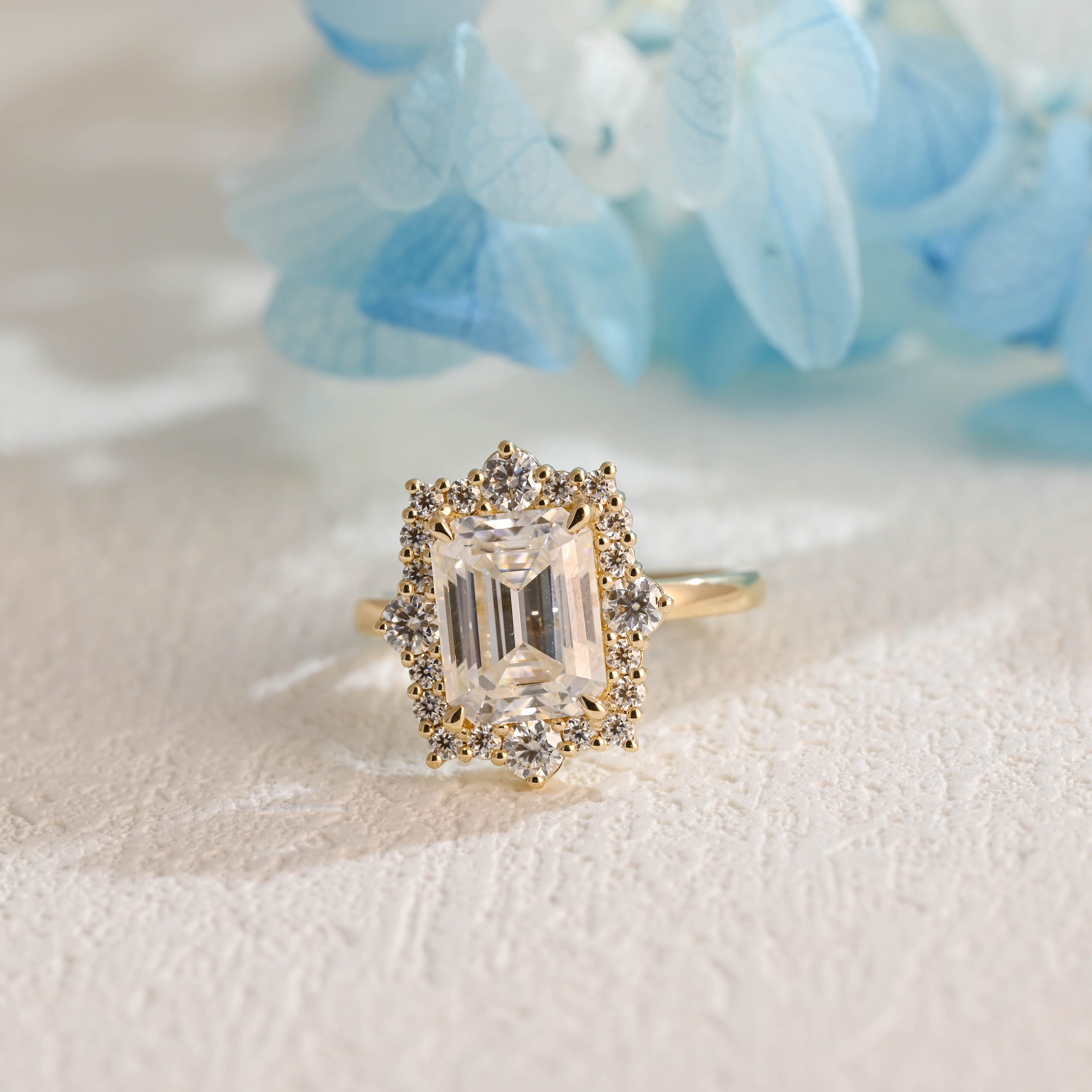 IGI Certified 1-5 Carat Emerald Cut Lab Grown Diamond Ring | D VS1 EX | 14K 18K Gold