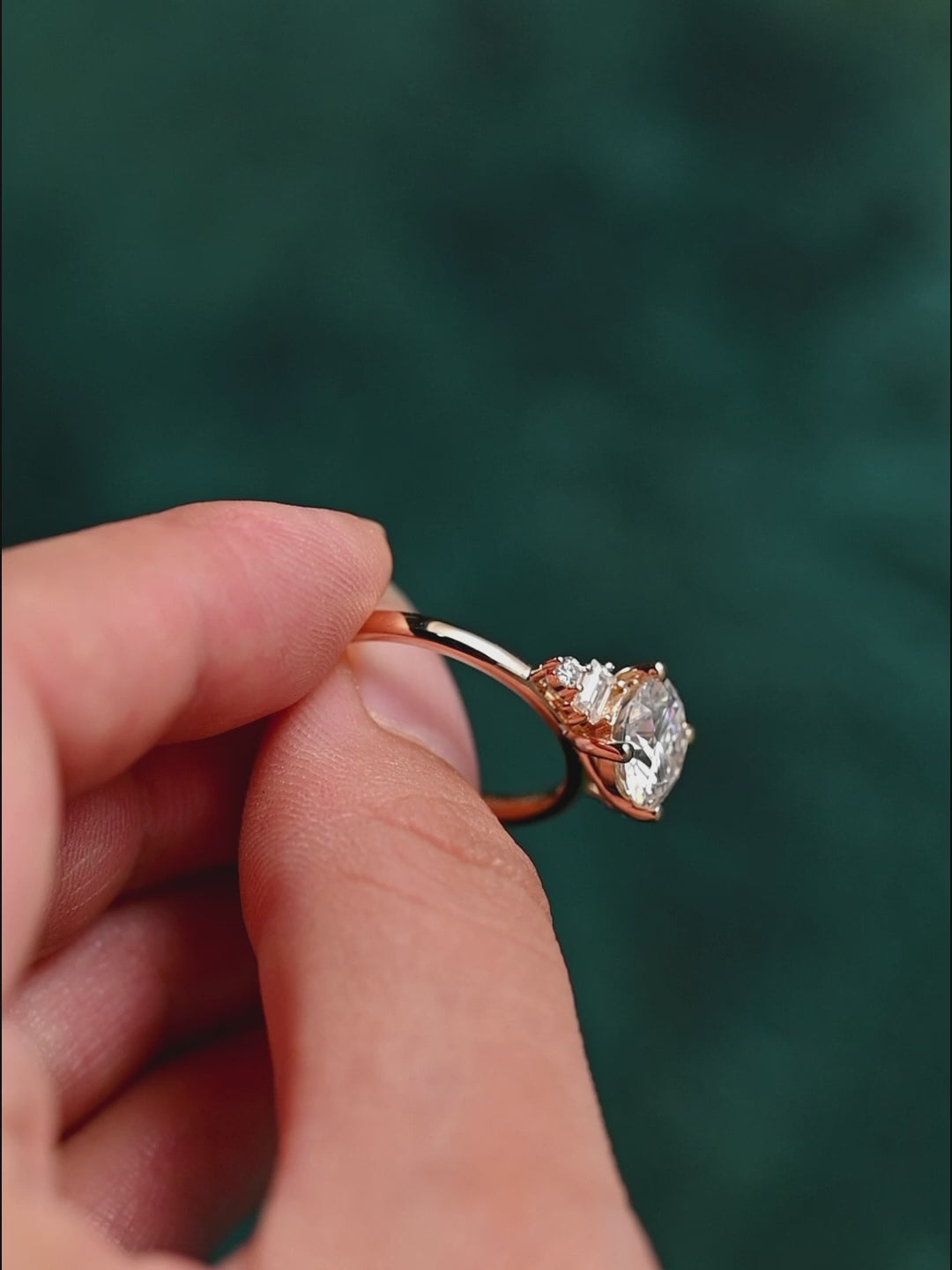 IGI Certified 1-5 Carat Round Brilliant Lab Grown Diamond Ring | D VS1 Ideal Cut | 14K 18K Gold & Platinum