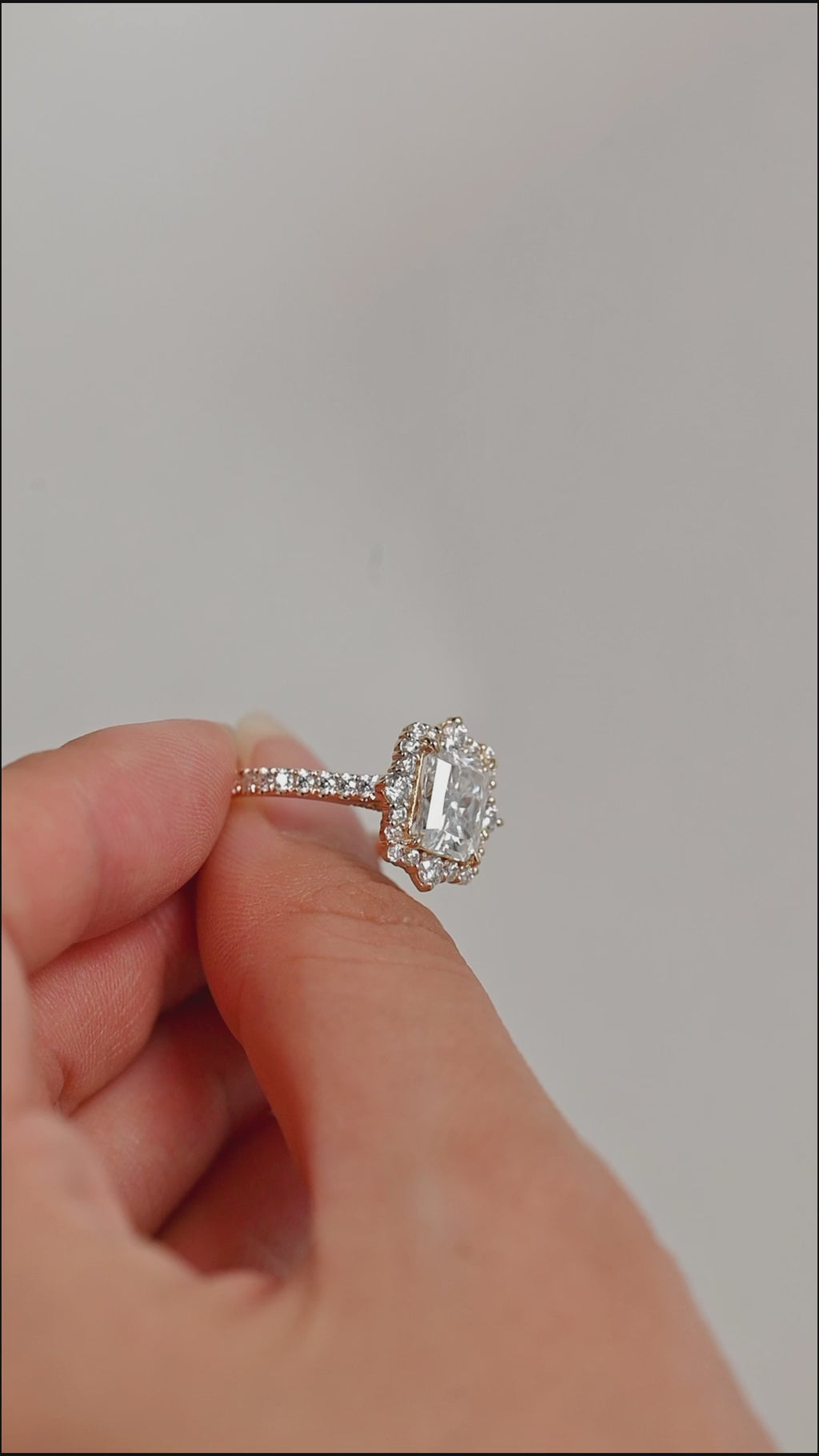 IGI Certified 1-5 Carat Radiant Cut Lab Grown Diamond Ring | D VS1 EX | 14K 18K Gold & Platinum