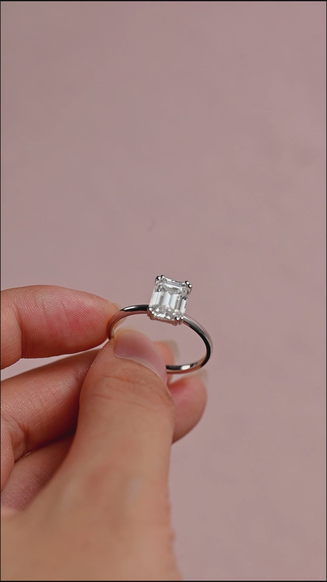 IGI Certified 1-5 Carat Emerald Cut Lab Grown Diamond Ring | D VS1 EX | 14K 18K Gold & Platinum