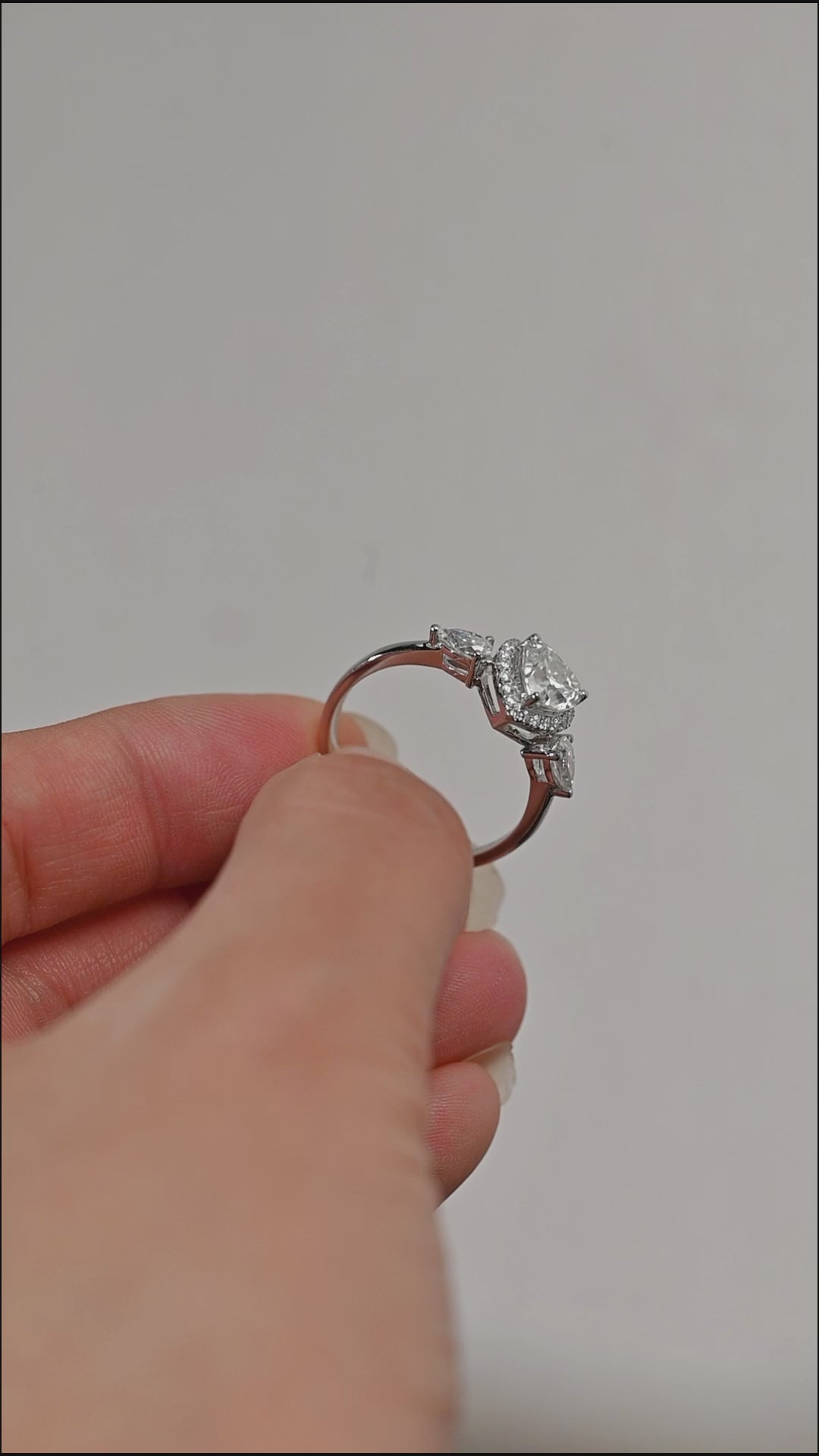 IGI Certified Heart Shaped Lab Grown Diamond Ring | 1-3 CT | D VS1 EX | 14K 18K Gold & Platinum