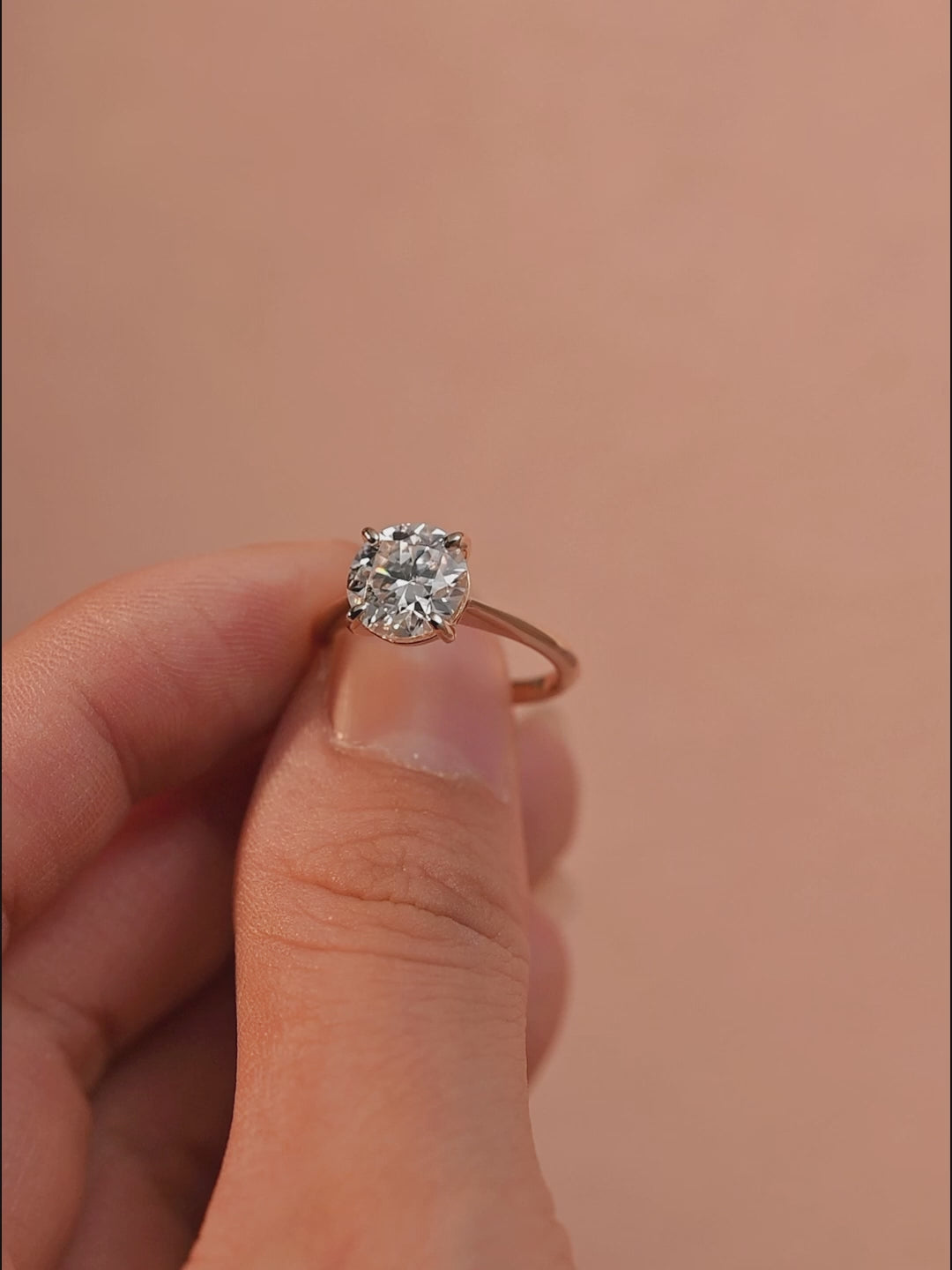 IGI Certified 1-5 Carat Round Brilliant Lab Grown Diamond Ring | D VS1 Ideal Cut | 14K 18K Gold