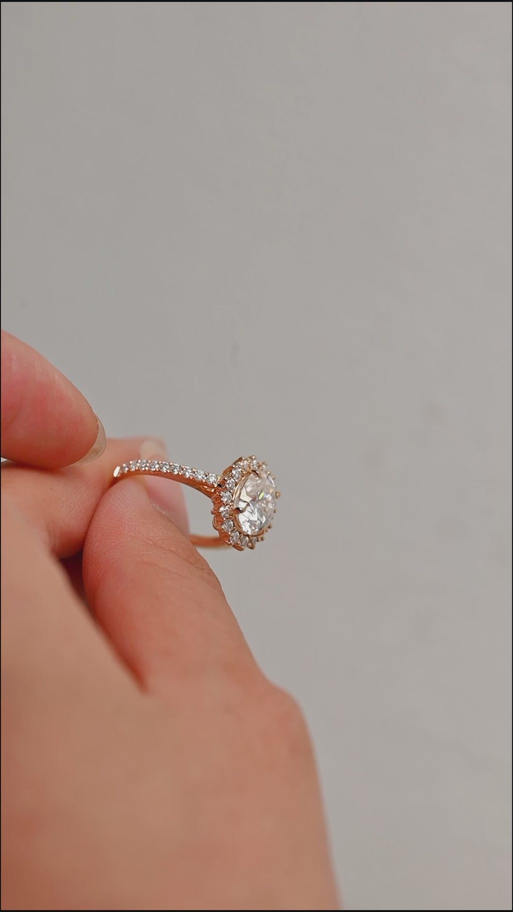 IGI Certified 1-5 Carat Oval Cut Lab Grown Diamond Ring | D VS1 EX | 14K 18K Gold & Platinum
