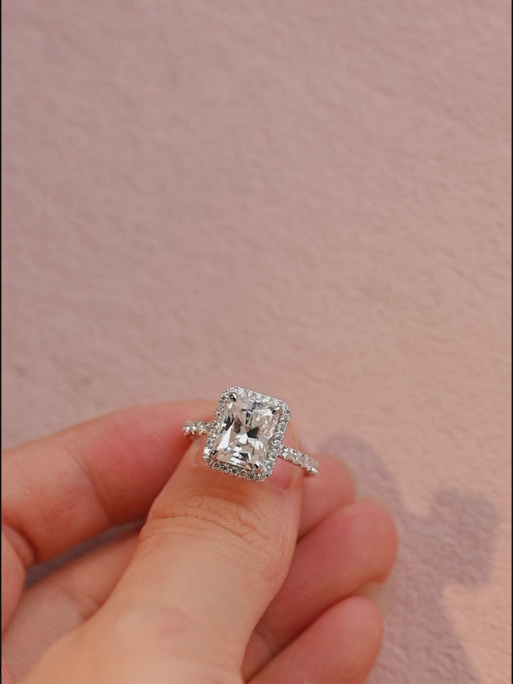 IGI Certified 1-5 Carat D Color VS1 Clarity Radiant Cut Lab Grown Diamond Engagement Ring in 14K/18K Gold or Platinum