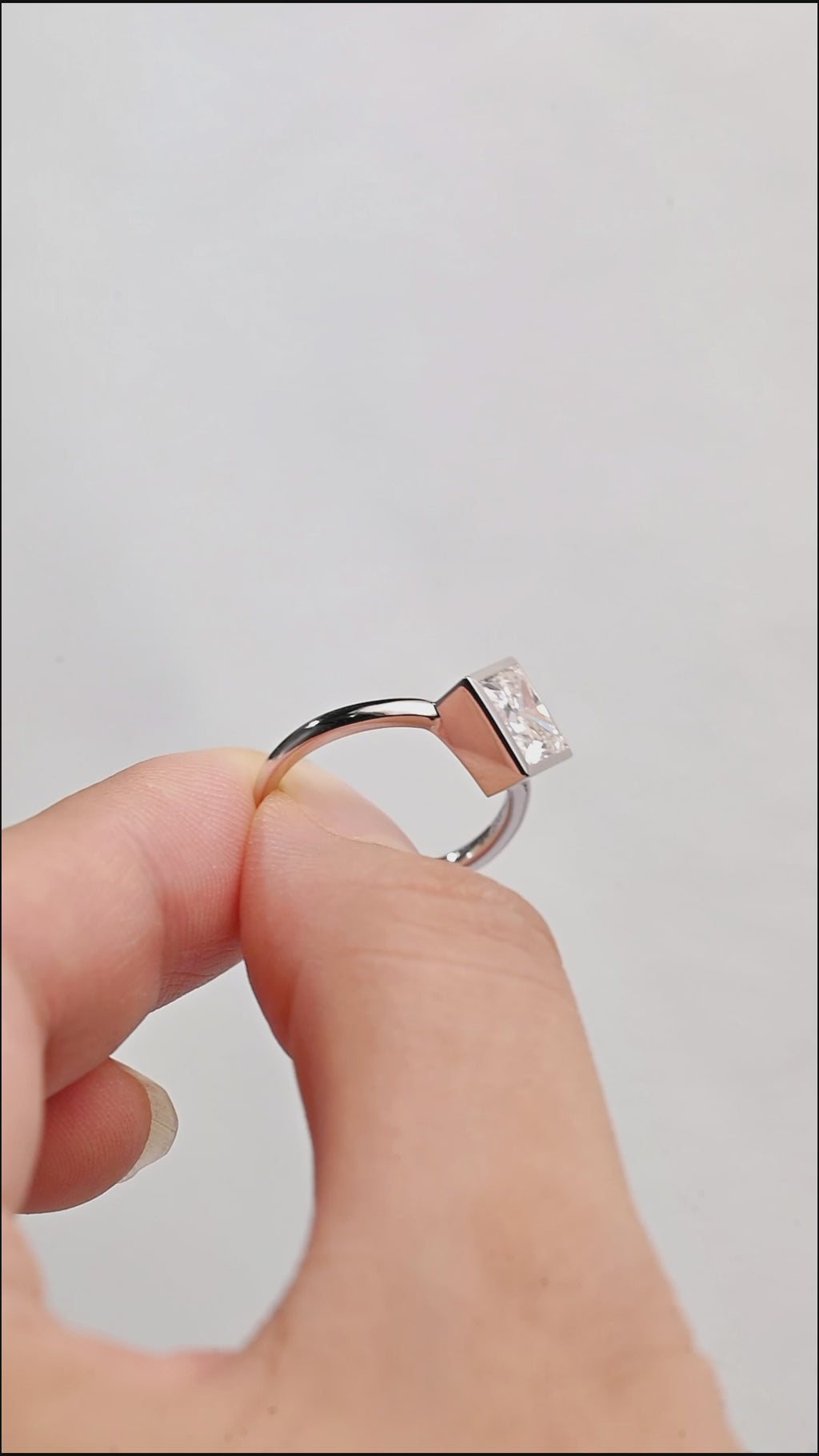 IGI Certified 1-5 Carat Princess Cut Bezel Set Lab Grown Diamond Ring | D VS1 EX | 14K 18K Platinum